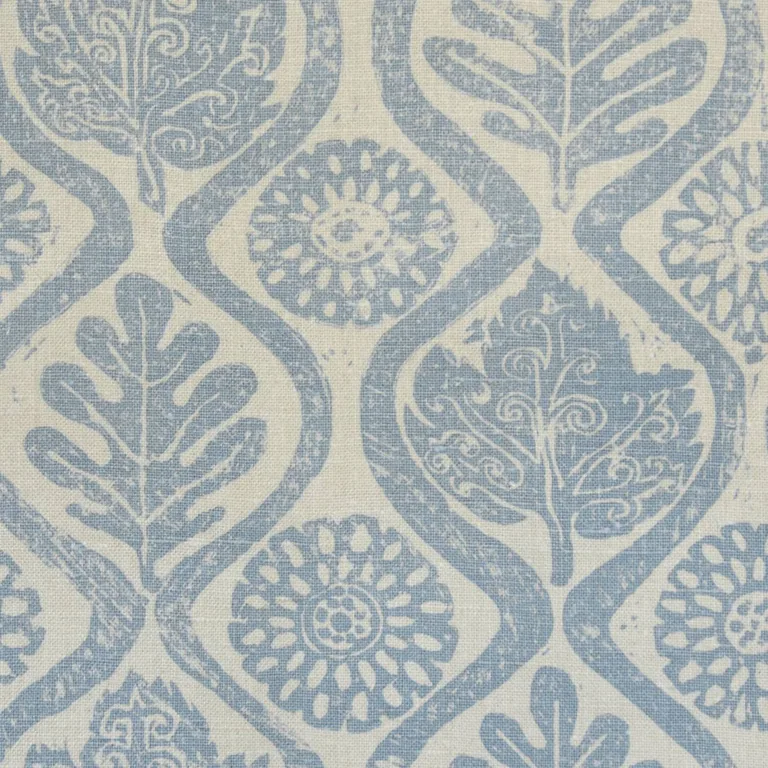 Lee Jofa Oakleaves in Blue (PBFC-3502.15.0)