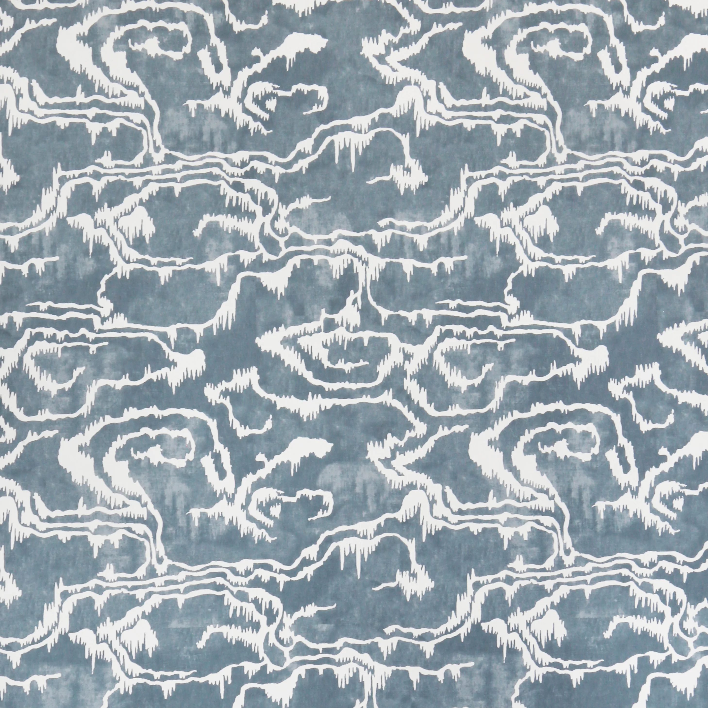 Lee Jofa Riviere in Blue (P2022110.51.0)
