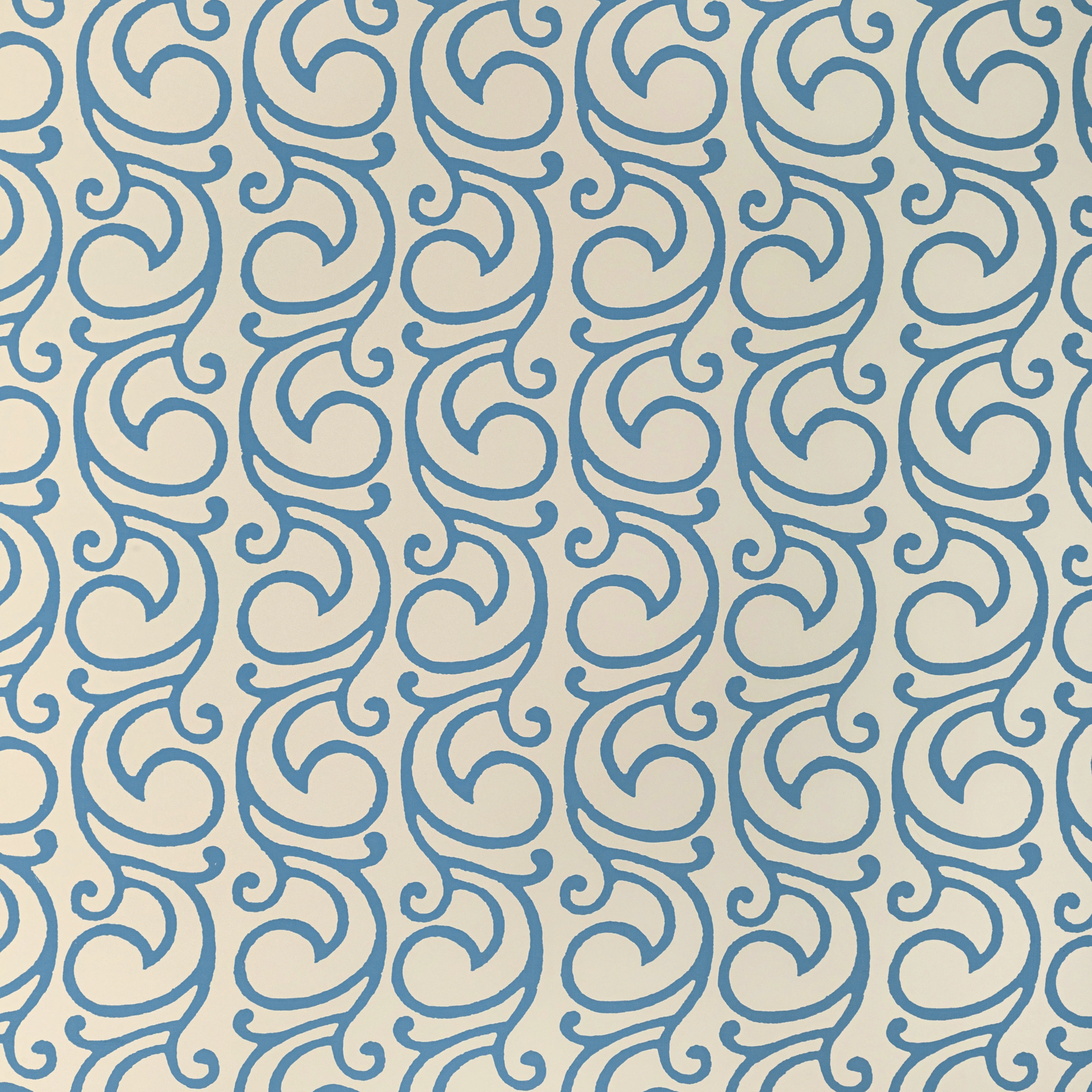 Lee Jofa Serendipity Scroll in Bay (P2022103.516.0)