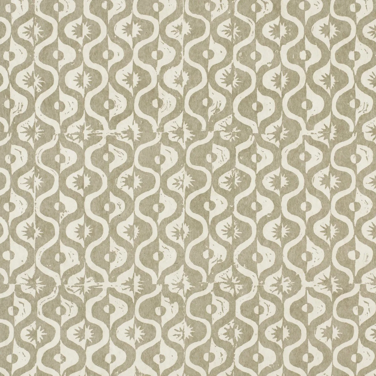 Lee Jofa Small Medallion in Stone (PBFC-3523.106.0)