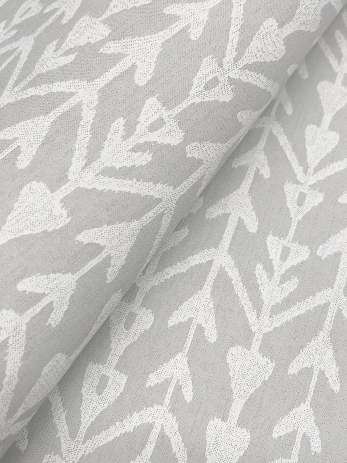 Lemieux et Cie Martigue Stripe - Grey Wallpaper | Buy Online Lemieux et Cie Martigue Stripe wallpaper, color Grey, SKU LM5384