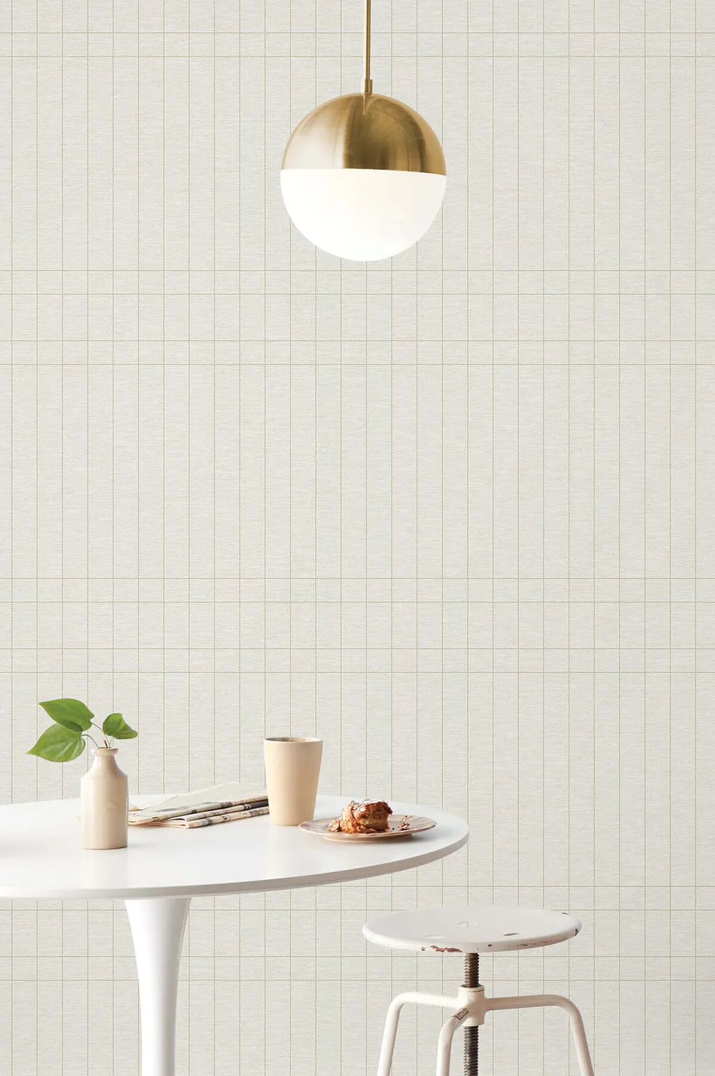Magnolia Home Boulevard wallpaper, color Nesting, SKU MJ4847