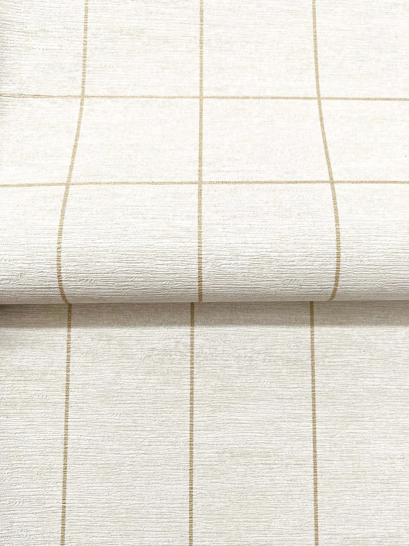 Magnolia Home Boulevard - Nesting Wallpaper | Buy Online Magnolia Home Boulevard wallpaper, color Nesting, SKU MJ4847