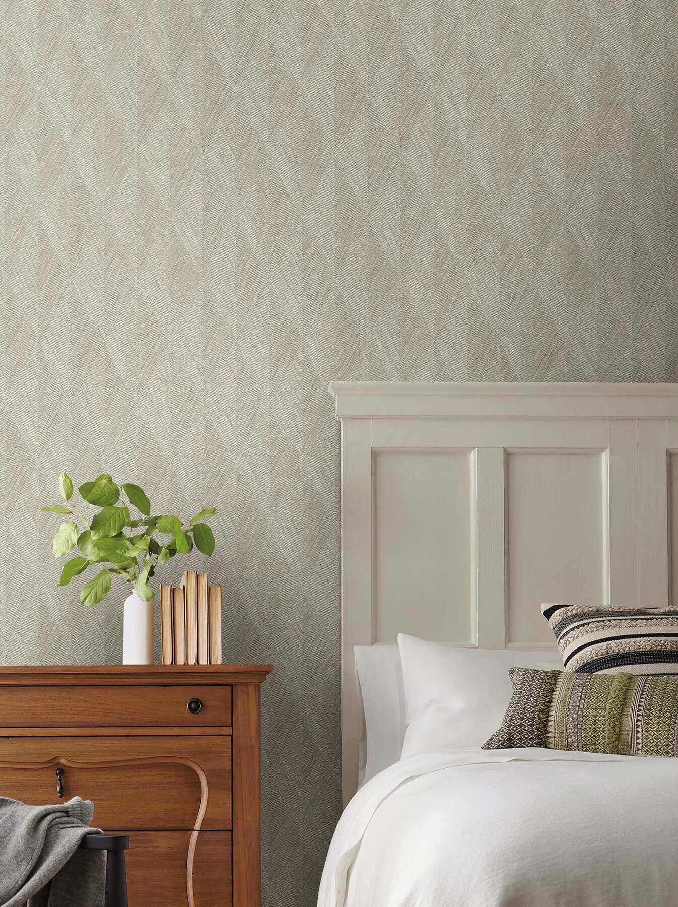 Magnolia Home Challenger wallpaper, color Deep Rock, SKU MJ4803N