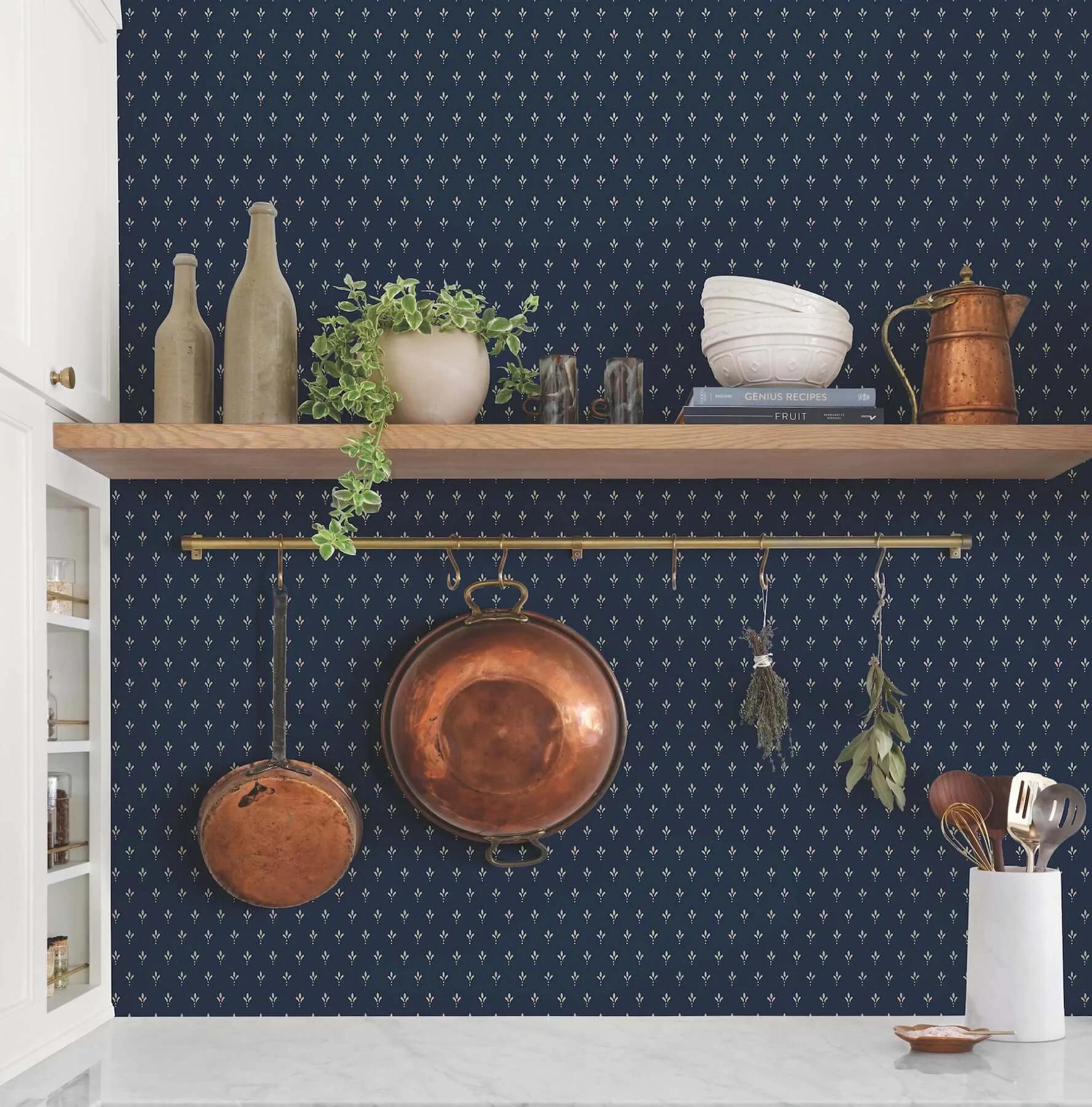 Magnolia Home Charm wallpaper, color Navy, SKU MF4776