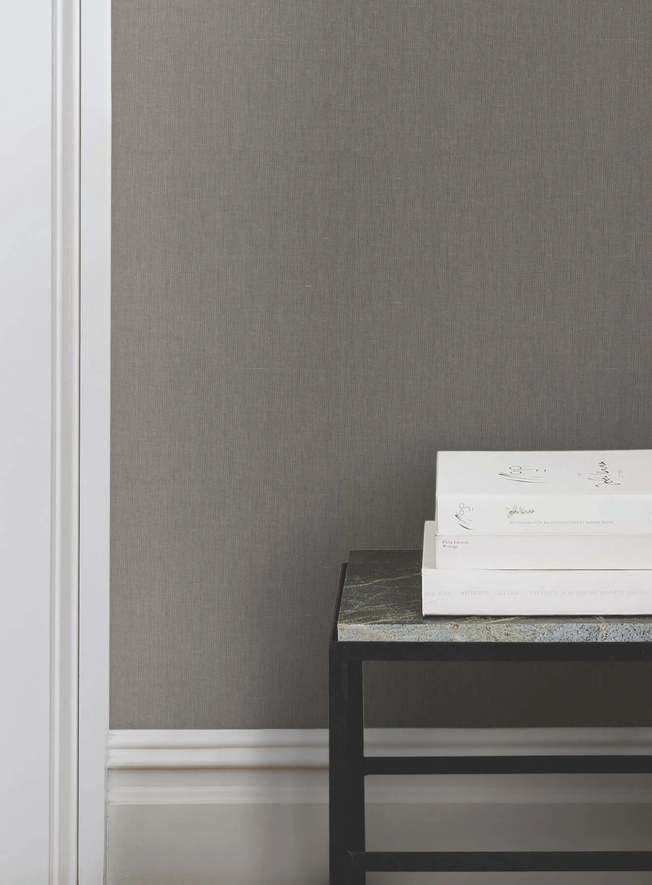 Magnolia Home Crosshatch String wallpaper, color Black & Grey, SKU VG4412MH