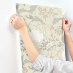 Magnolia Home Gwendolyn wallpaper, color Ivory & Grey, SKU MF4753