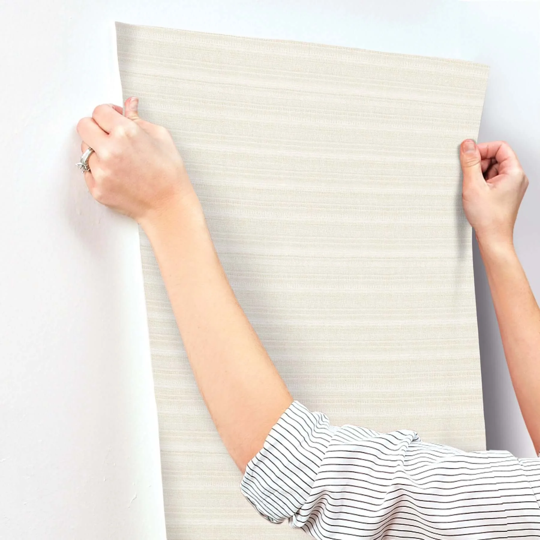 Magnolia Home In The Details - Linen Wallpaper | Buy Online Magnolia Home In The Details wallpaper, color Linen, SKU MJ4878N