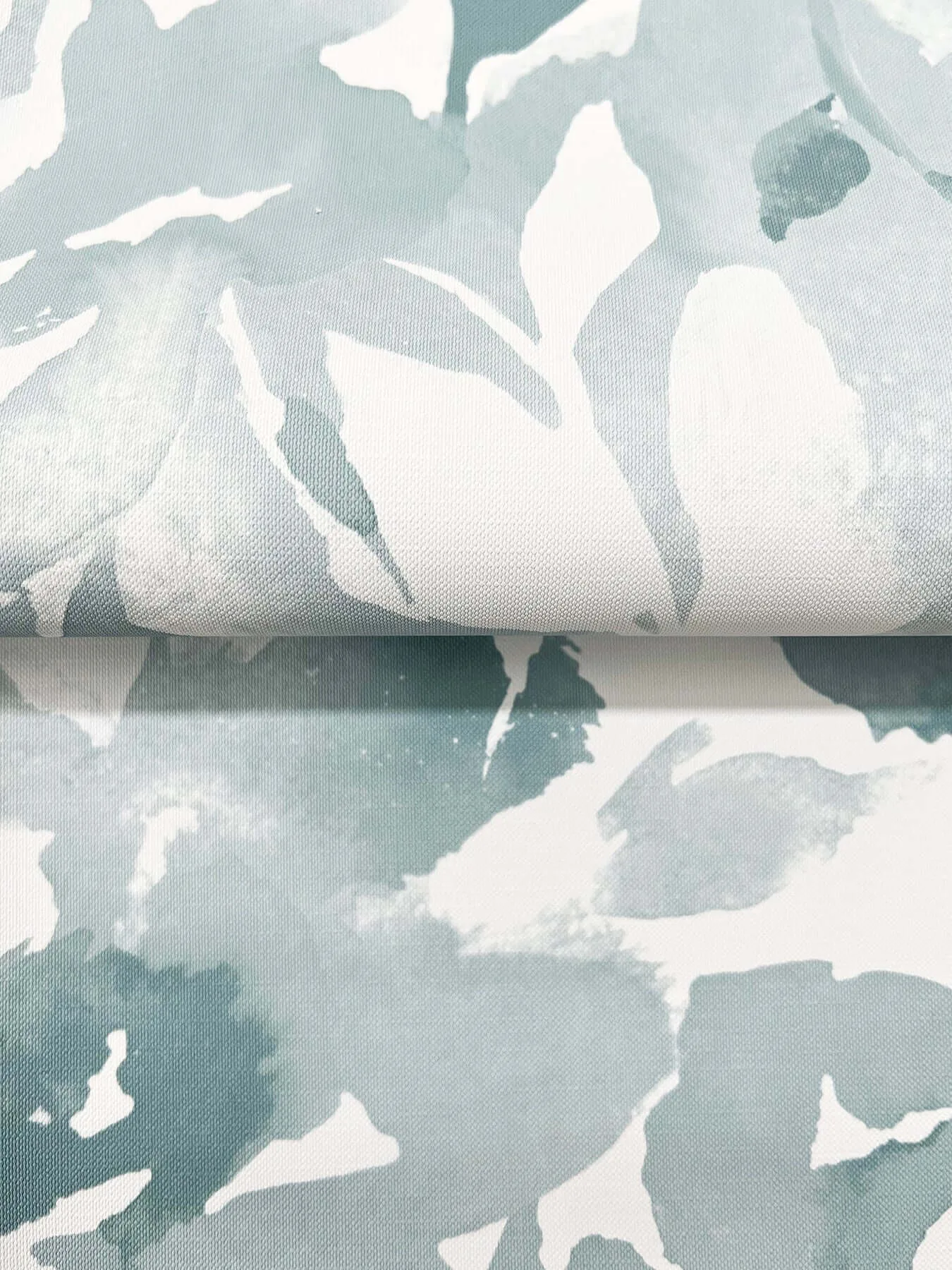 Magnolia Home Lakelynn - Current Wallpaper | Buy Online Magnolia Home Lakelynn wallpaper, color Current, SKU MJ4867