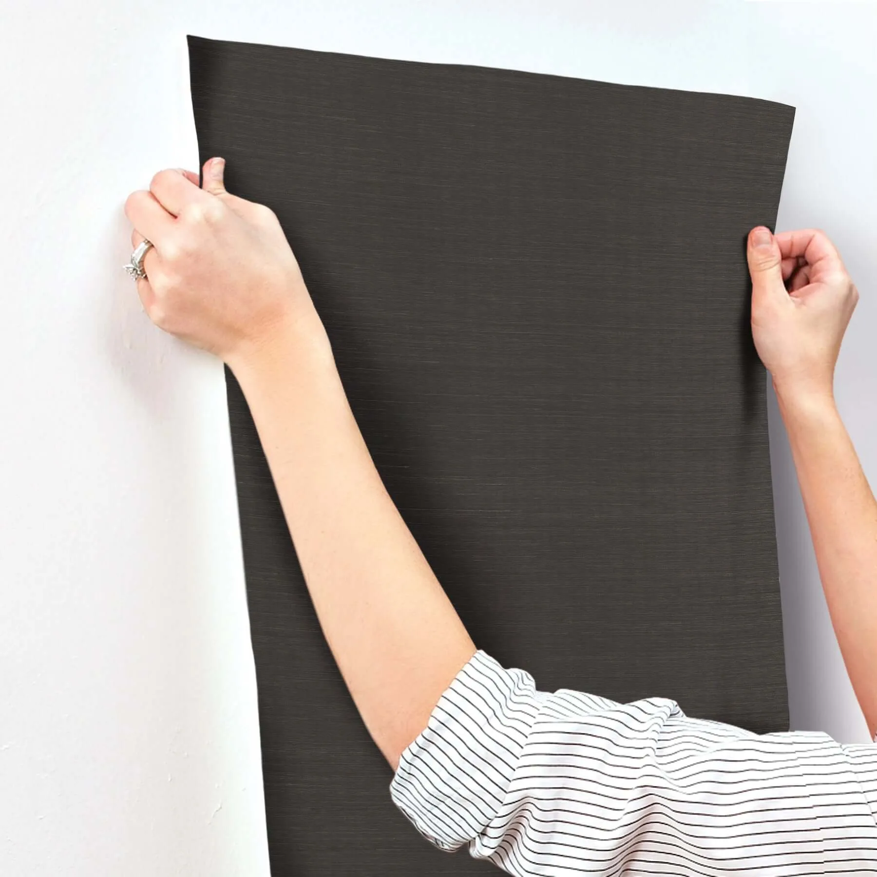Magnolia Home Plain Grass - Black Wallpaper | Buy Online Magnolia Home Plain Grass wallpaper, color Black, SKU AB2195MH