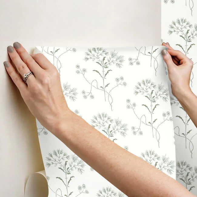 Magnolia Home Wildflower wallpaper, color Green, SKU PSW1503RL
