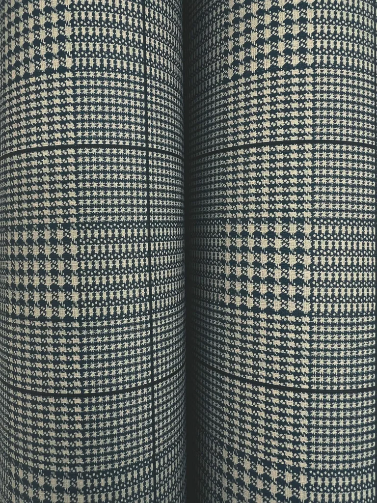 Magnolia Home Windsor wallpaper, color Blue, SKU MF4785