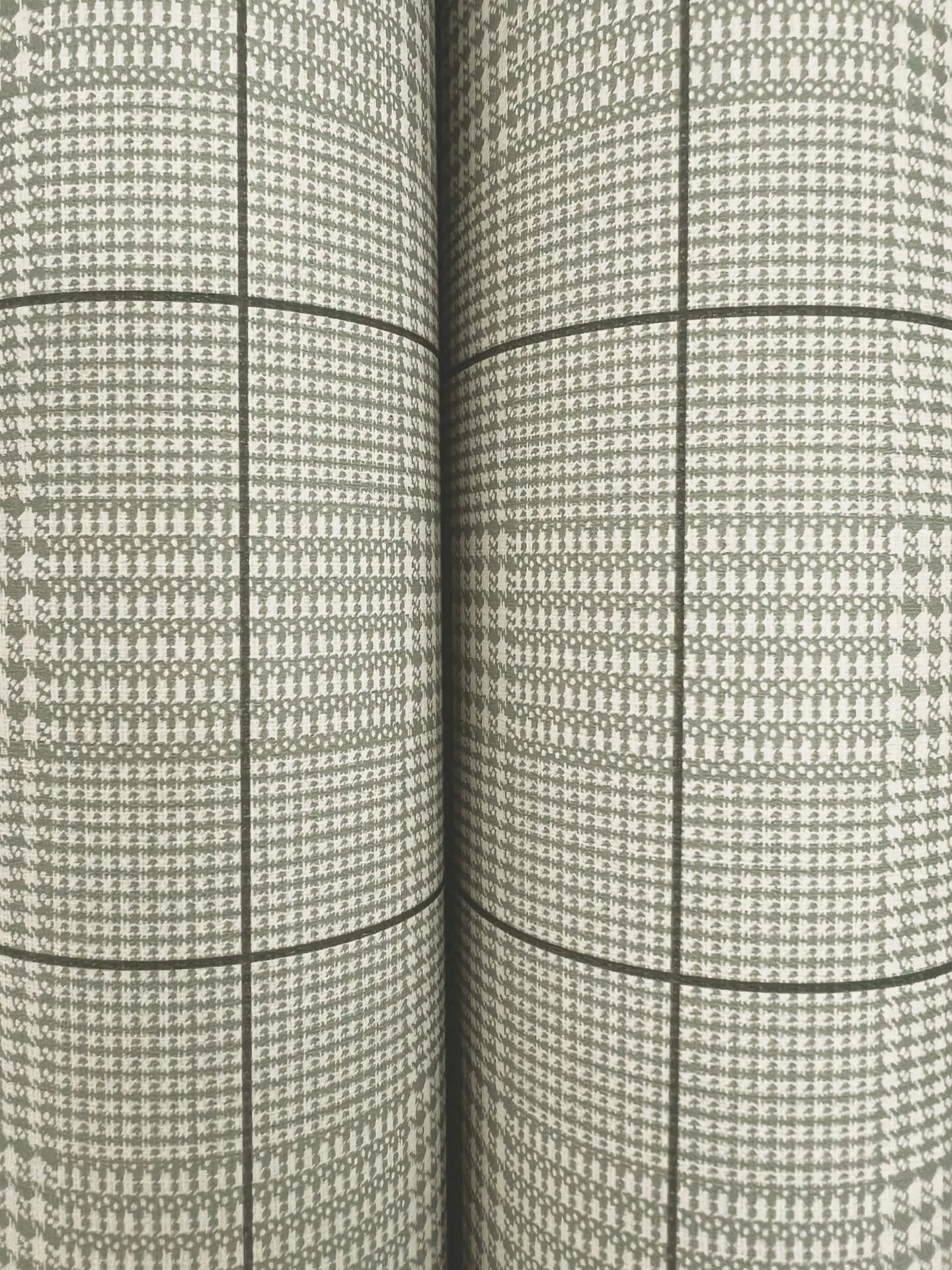 Magnolia Home Windsor - Green Wallpaper | Buy Online Magnolia Home Windsor wallpaper, color Green, SKU MF4786