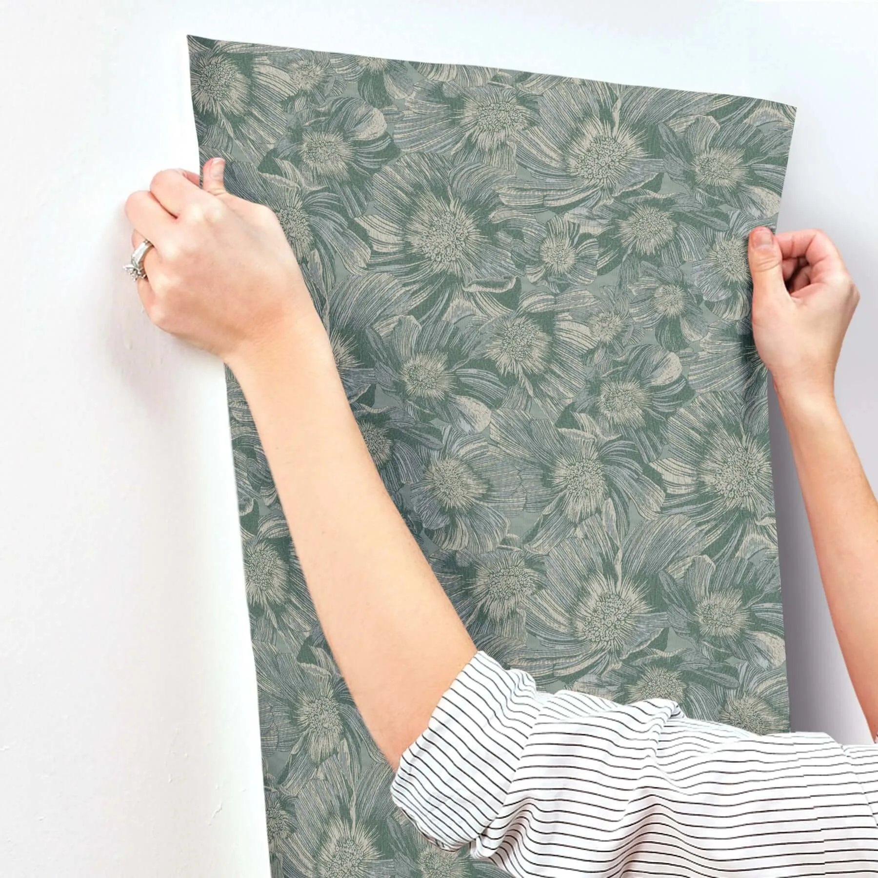 Missoni Anemoni - Teal Wallpaper | Buy Online Missoni Anemoni wallpaper, color Teal, SKU MI10504