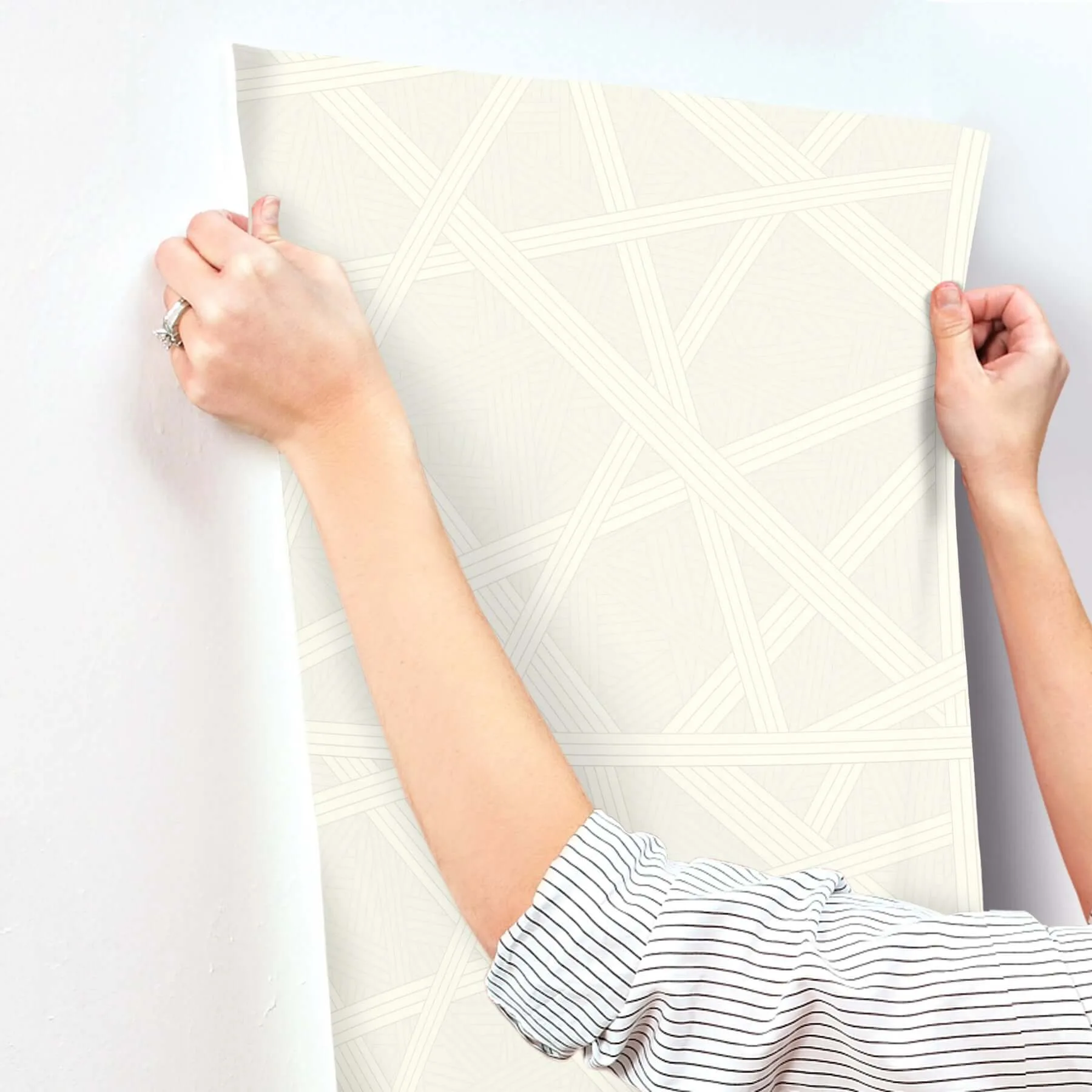 Missoni Nastri wallpaper, color Taupe, SKU MI10560