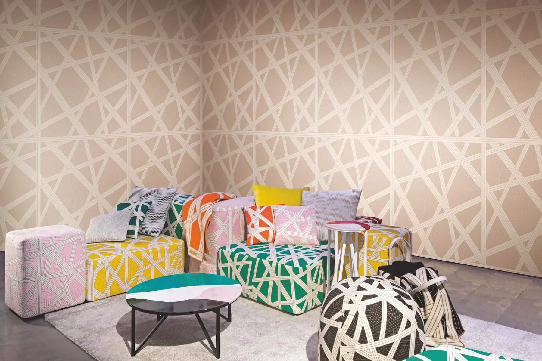 Missoni Nastri - Warm Neutral Wallpaper | Buy Online Missoni Nastri wallpaper, color Warm Neutral, SKU MI10561