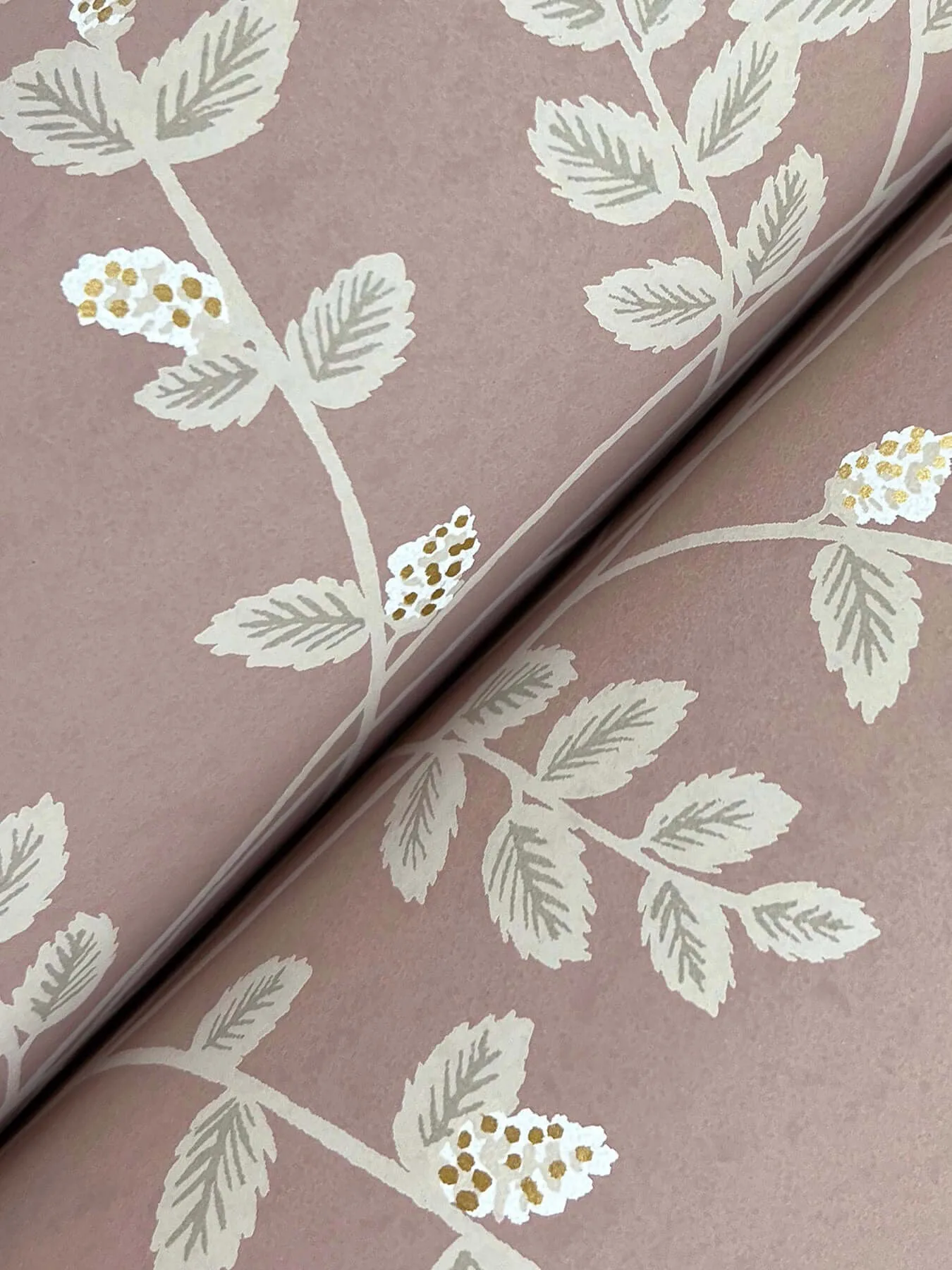 Rifle Paper Co. Climbing Vine wallpaper, color Rose, SKU RF7426