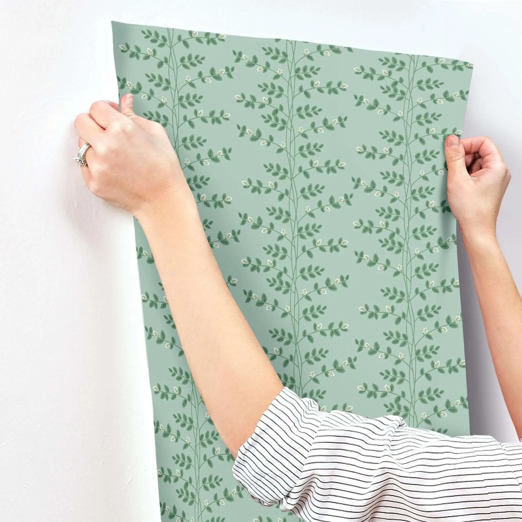 Rifle Paper Co. Climbing Vine wallpaper, color Soft Teal, SKU RF7421