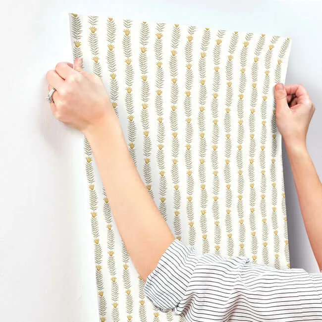 Rifle Paper Co. Eden - White & Beige Wallpaper | Buy Online Rifle Paper Co. Eden wallpaper, color White & Beige, SKU RP7343
