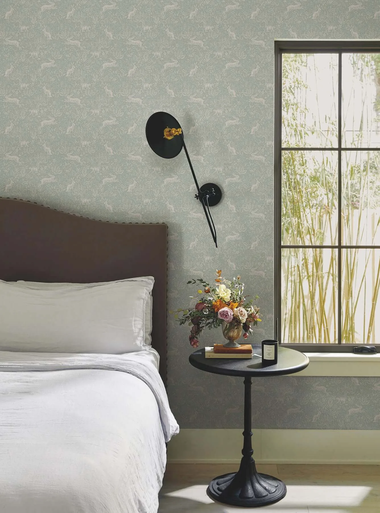 Rifle Paper Co. Fable wallpaper, color Mineral, SKU PSW1626RL