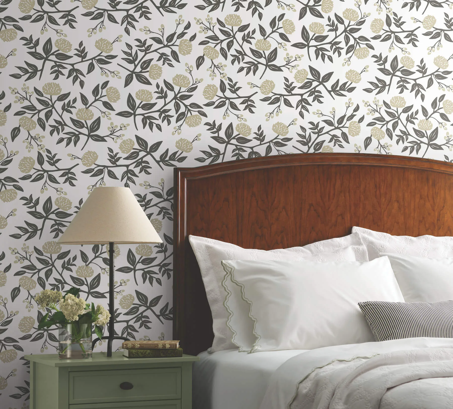 Rifle Paper Co. Peonies wallpaper, color Gold, SKU PSW1686RL