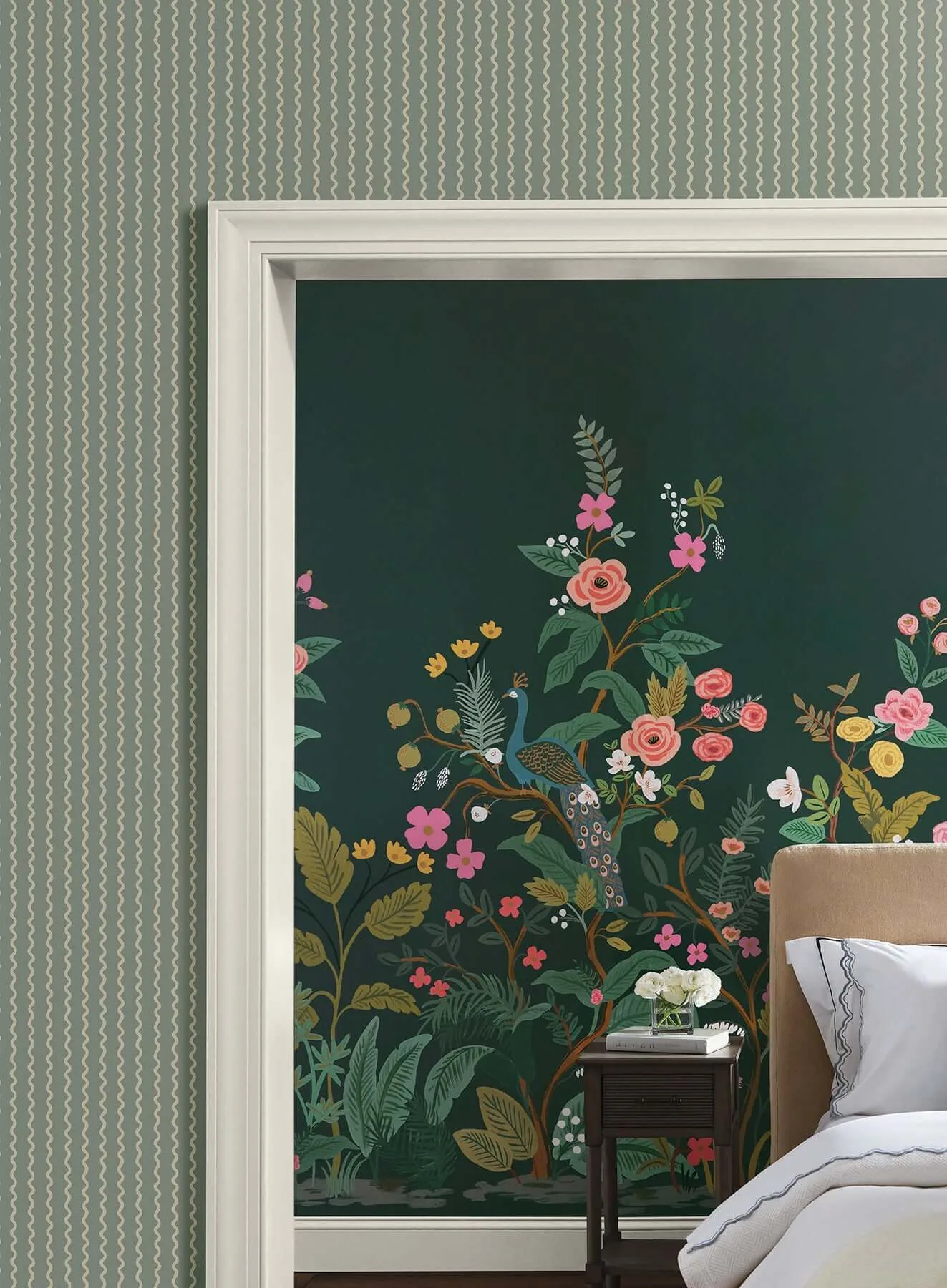 Rifle Paper Co. Rickrack wallpaper, color Moss, SKU RF7553