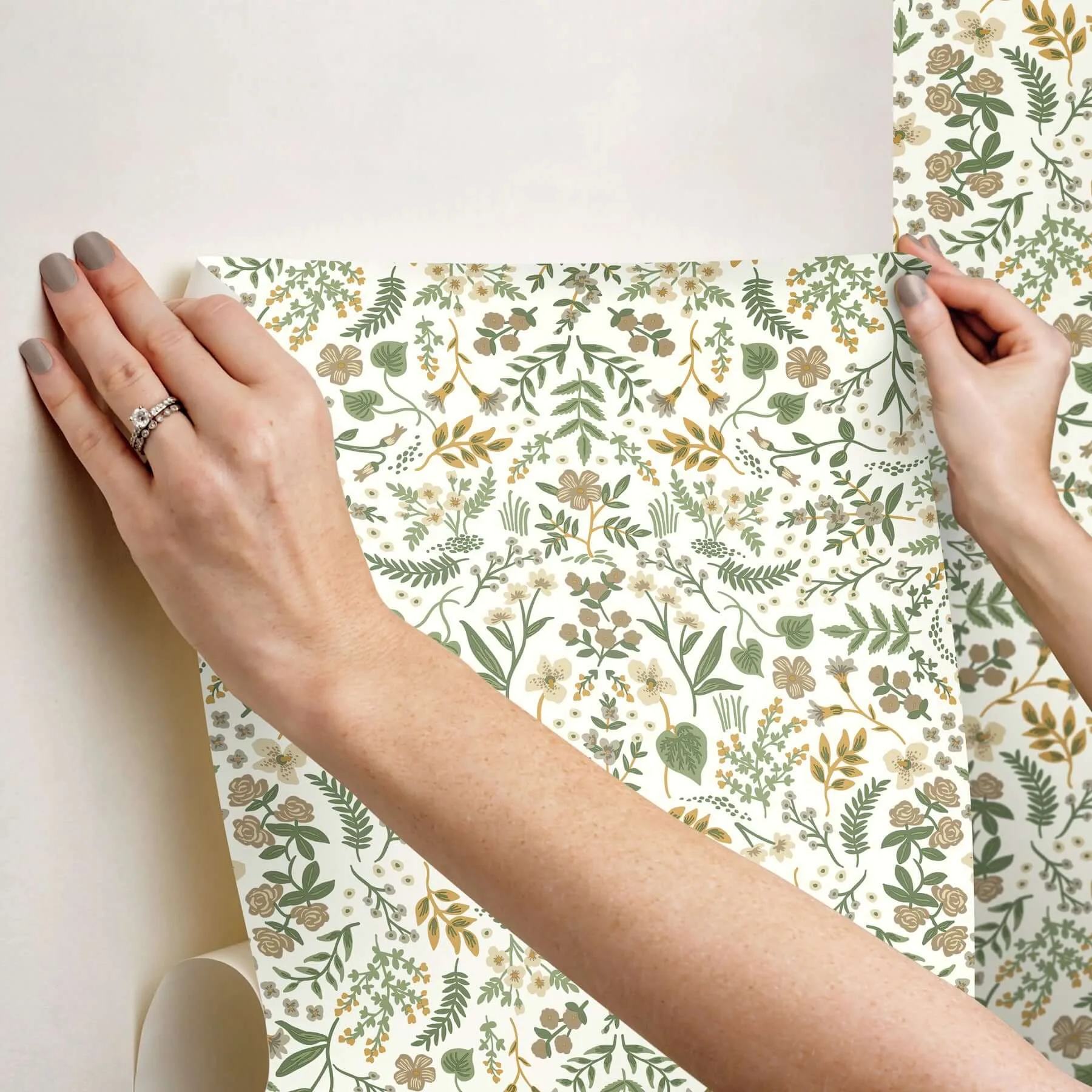Rifle Paper Co. Wildwood - Linen Wallpaper | Buy Online Rifle Paper Co. Wildwood wallpaper, color Linen, SKU PSW1625RL