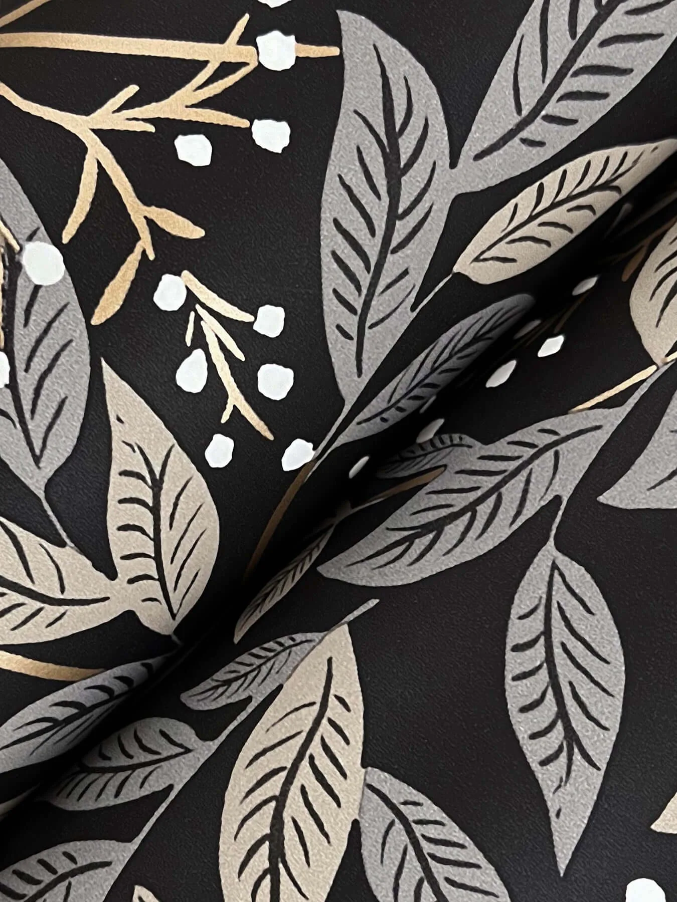 Rifle Paper Co. Willowberry - Black Wallpaper | Buy Online Rifle Paper Co. Willowberry wallpaper, color Black, SKU RF7462
