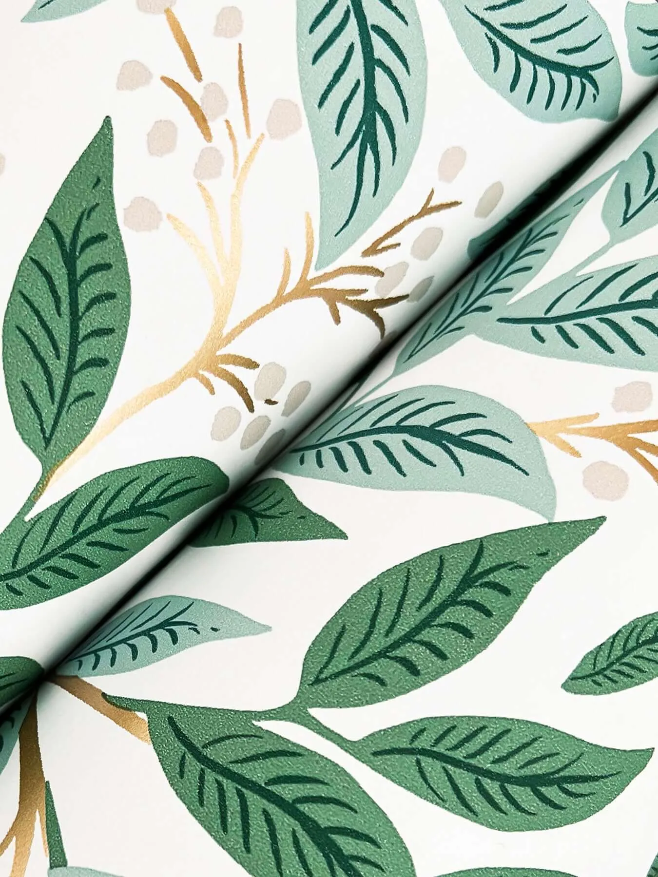 Rifle Paper Co. Willowberry wallpaper, color Emerald, SKU RF7464