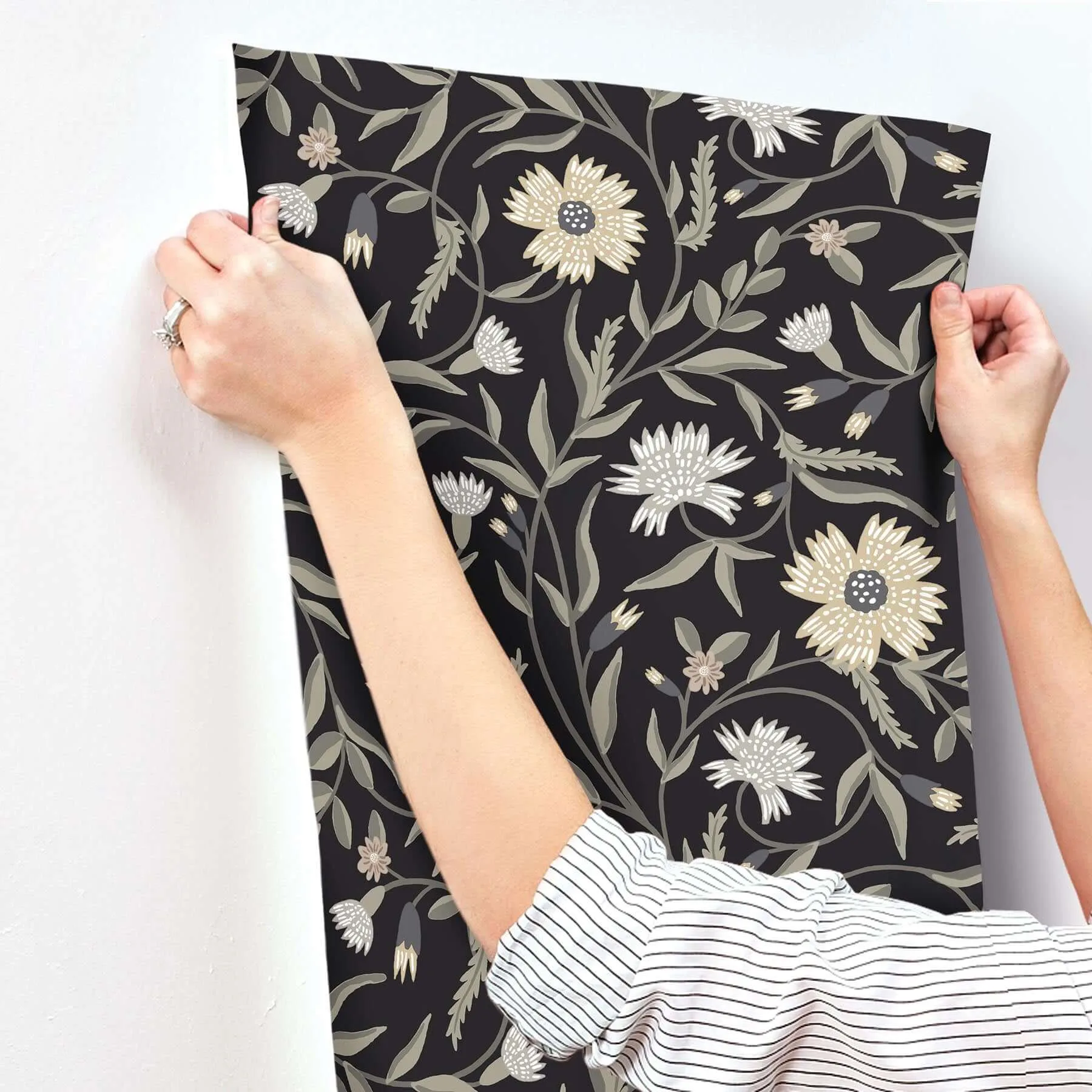 Rifle Paper Co. Aster - Black Wallpaper | Buy Online Rifle Paper Co. Aster wallpaper, color Black, SKU RF7434