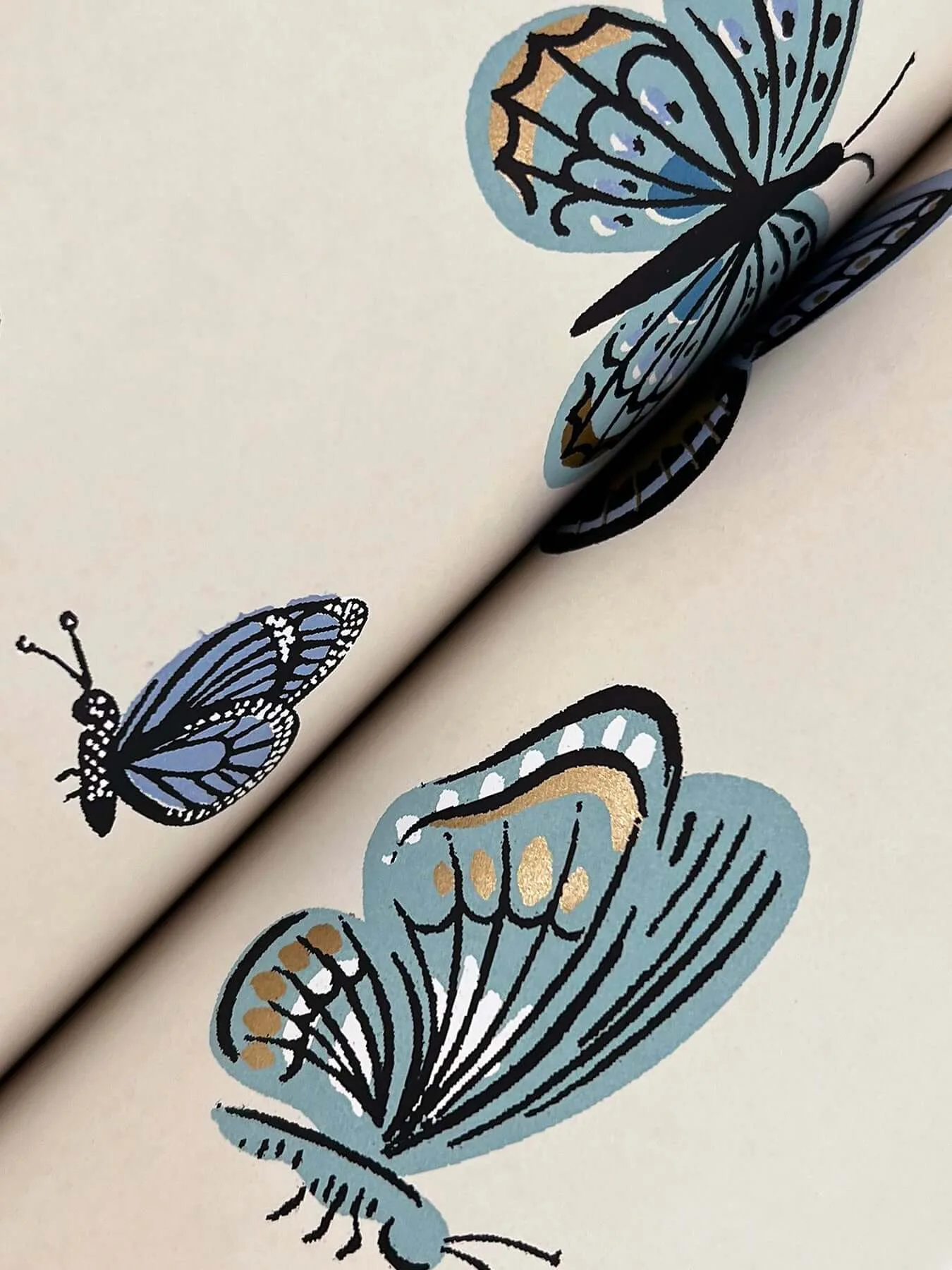 Rifle Paper Co. Butterfly House - Linen Wallpaper | Buy Online Rifle Paper Co. Butterfly House wallpaper, color Linen, SKU RF7412