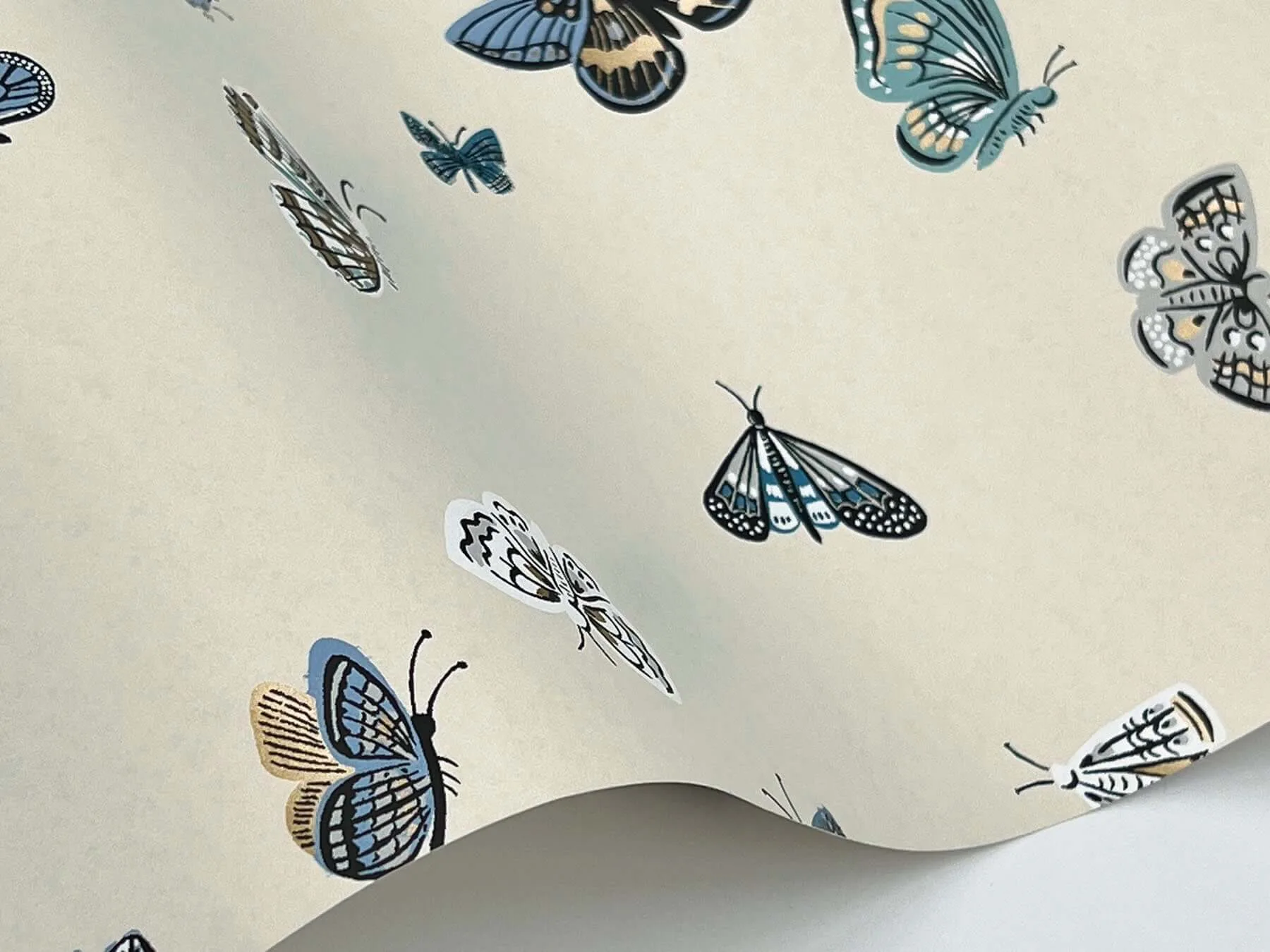 Rifle Paper Co. Butterfly House - Linen Wallpaper | Buy Online Rifle Paper Co. Butterfly House wallpaper, color Linen, SKU RF7412
