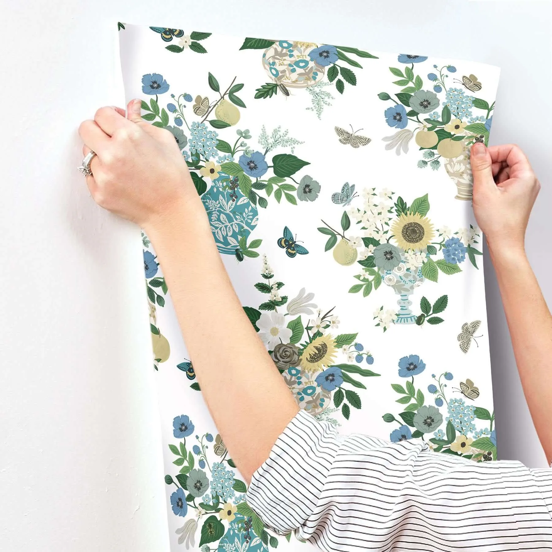 Rifle Paper Co. Flower Studies - Blue Wallpaper | Buy Online Rifle Paper Co. Flower Studies wallpaper, color Blue, SKU RF7401