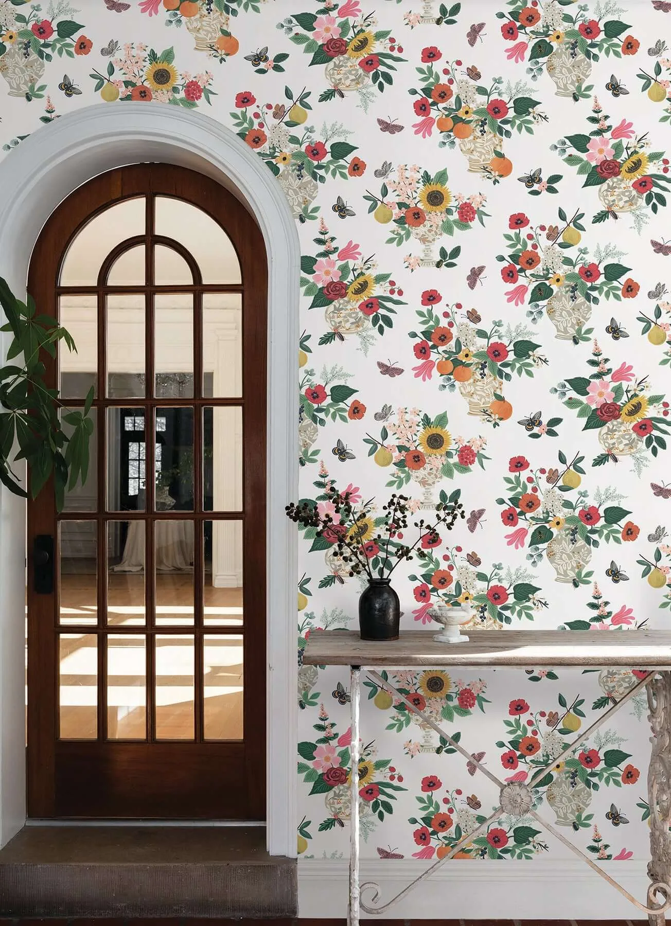 Rifle Paper Co. Flower Studies wallpaper, color Rose, SKU RF7404