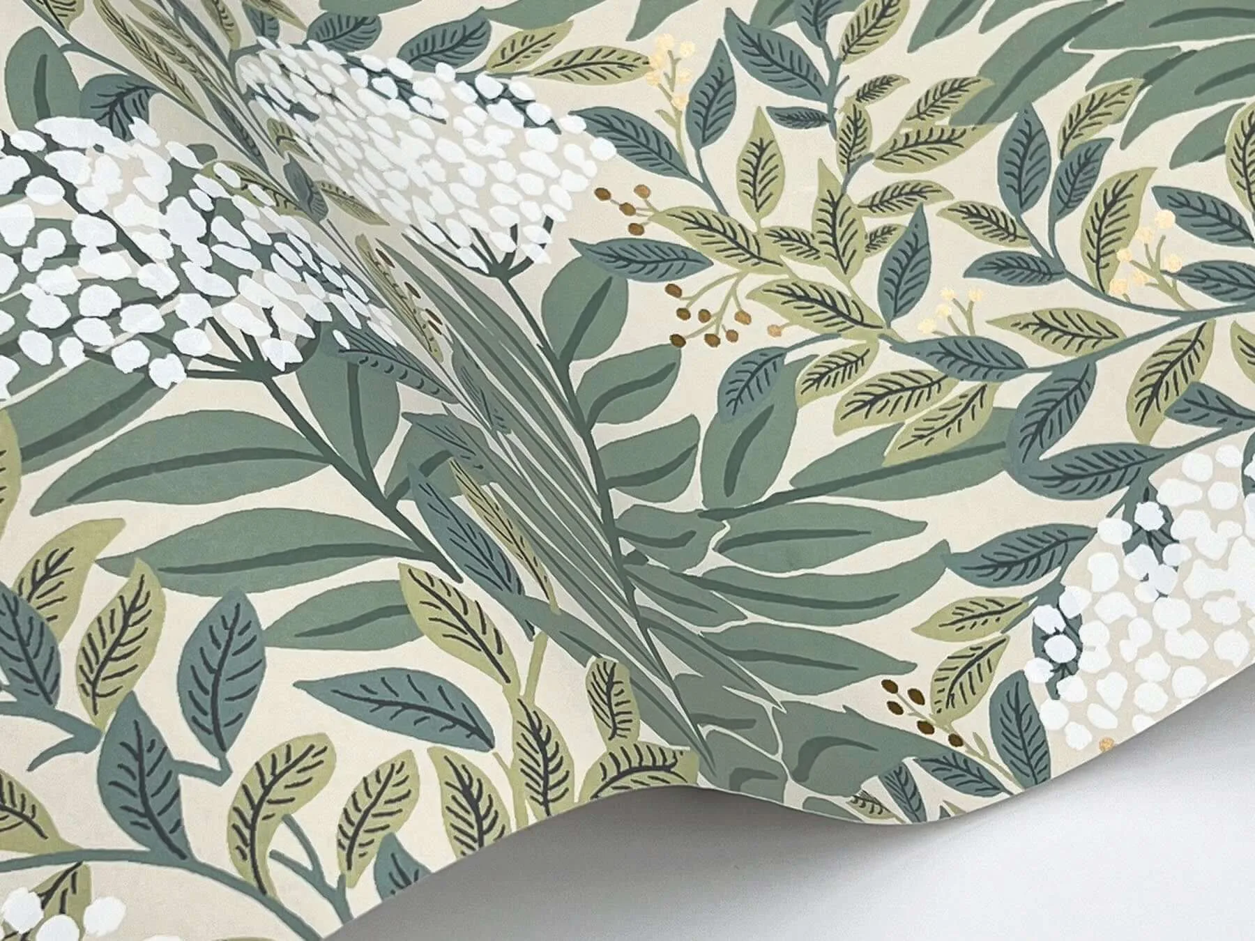 Rifle Paper Co. Highgrove - Linen Wallpaper | Buy Online Rifle Paper Co. Highgrove wallpaper, color Linen, SKU RF7502