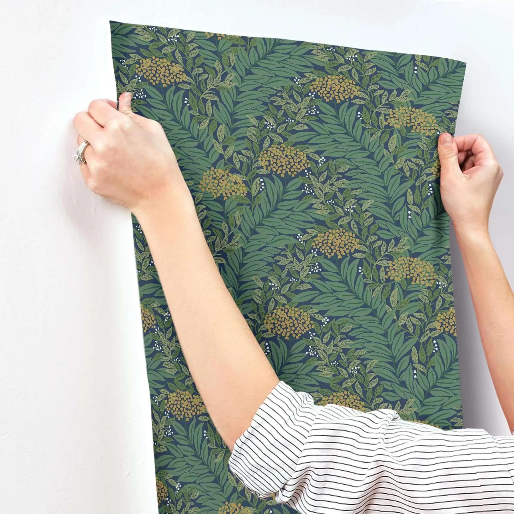 Rifle Paper Co. Highgrove - Navy Wallpaper | Buy Online Rifle Paper Co. Highgrove wallpaper, color Navy, SKU RF7505