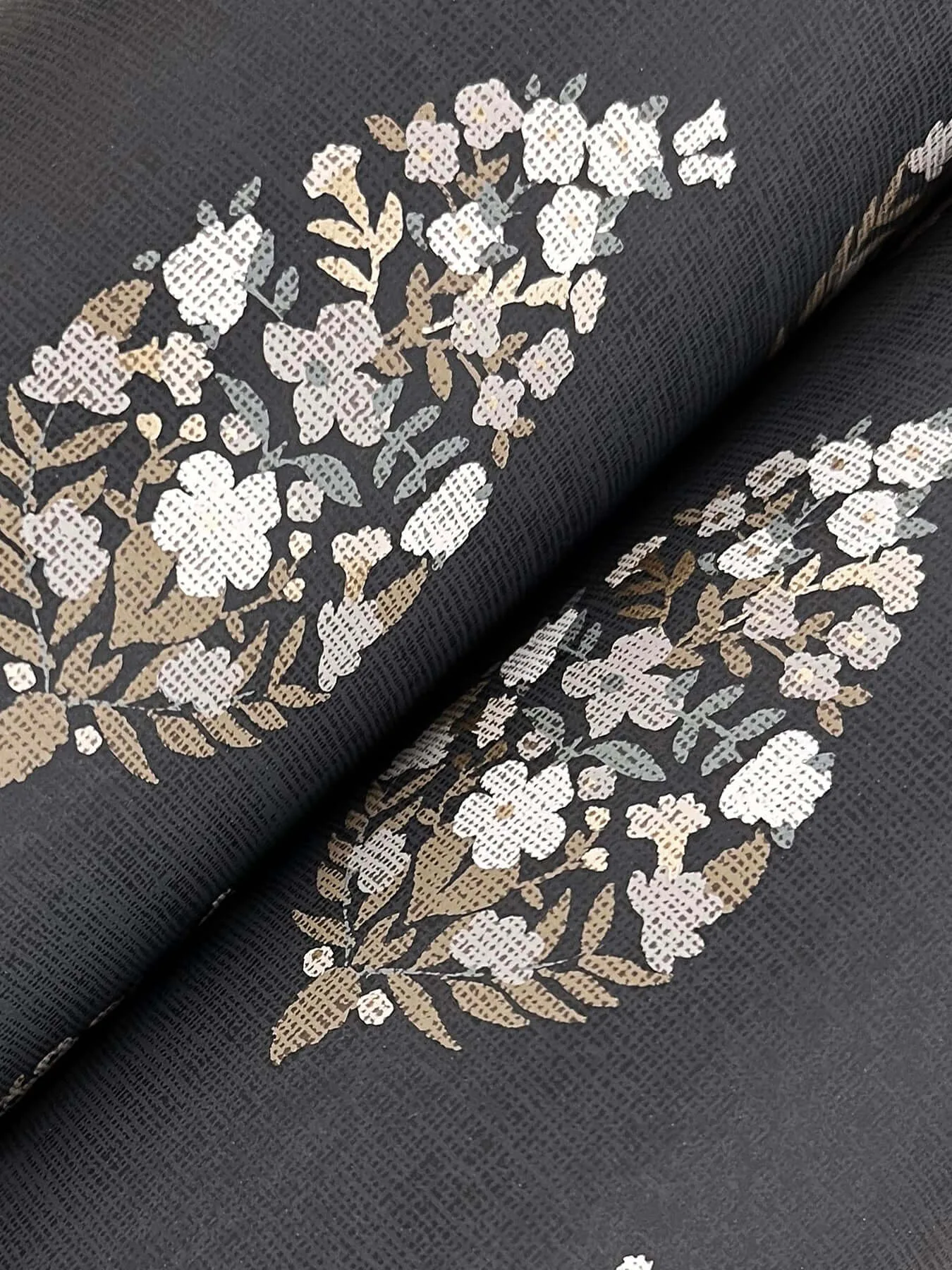 Rifle Paper Co. Paisley - Black Wallpaper | Buy Online Rifle Paper Co. Paisley wallpaper, color Black, SKU RF7472