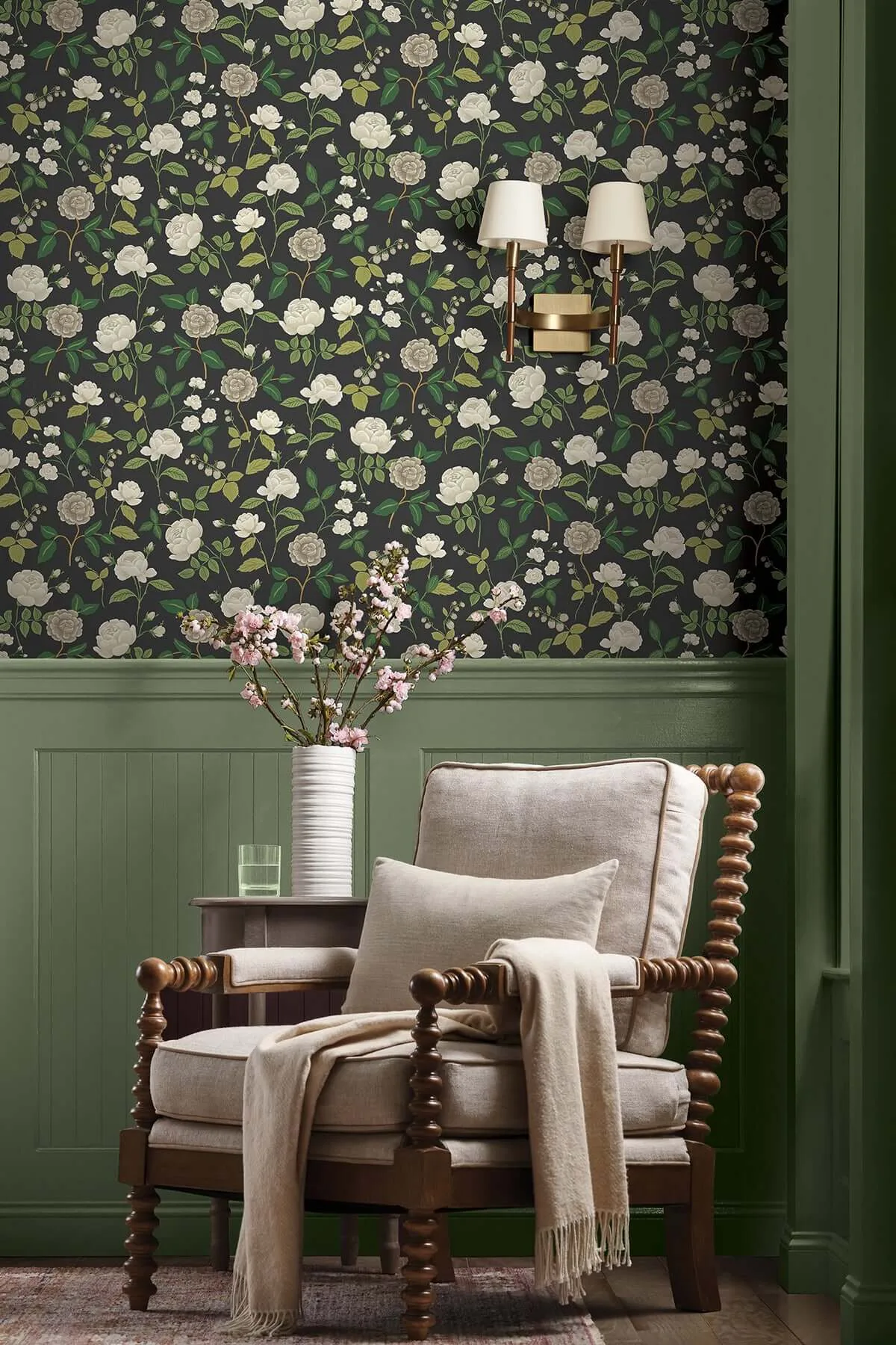 Rifle Paper Co. Roses wallpaper, color Black, SKU RF7542