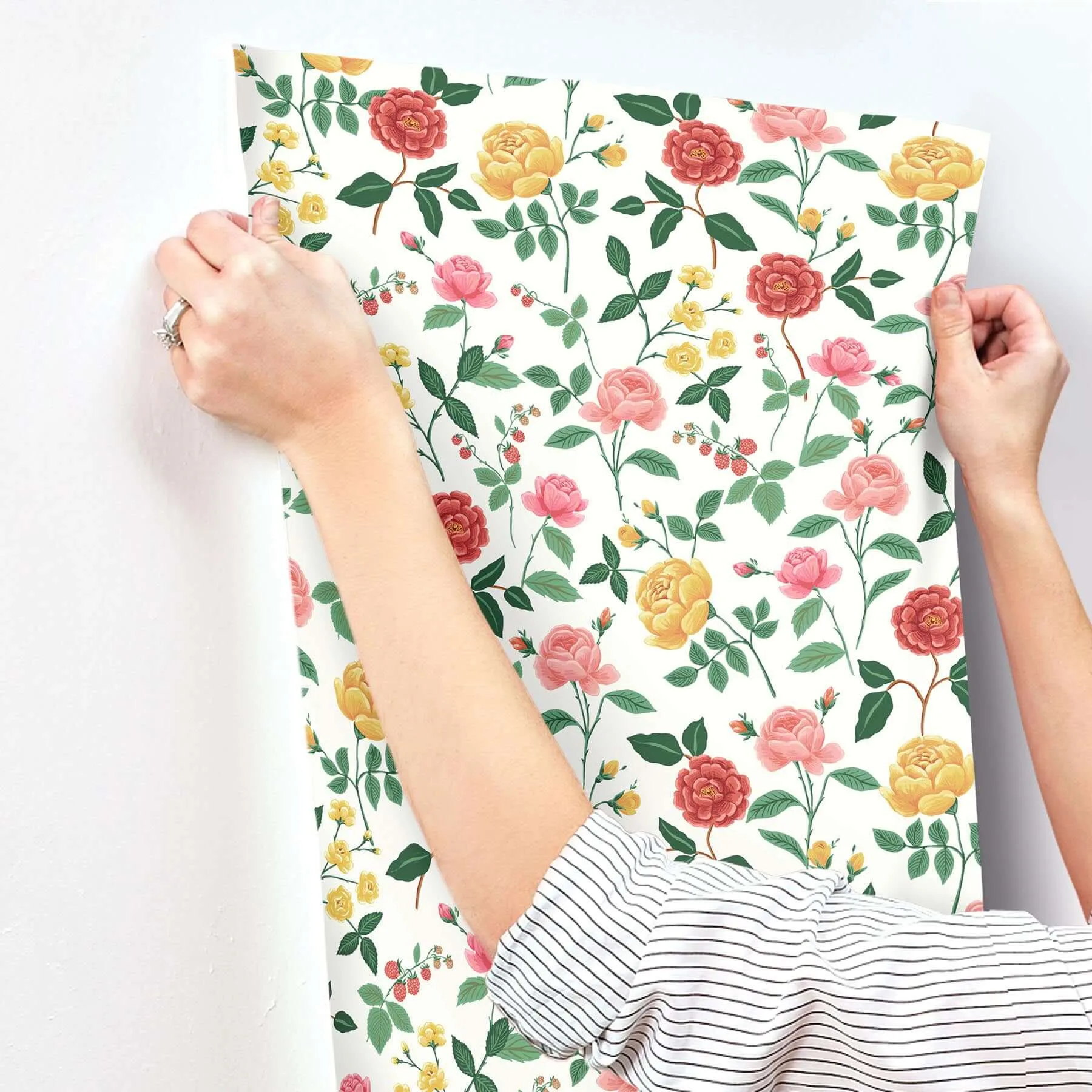 Rifle Paper Co. Roses wallpaper, color Blush, SKU RF7546