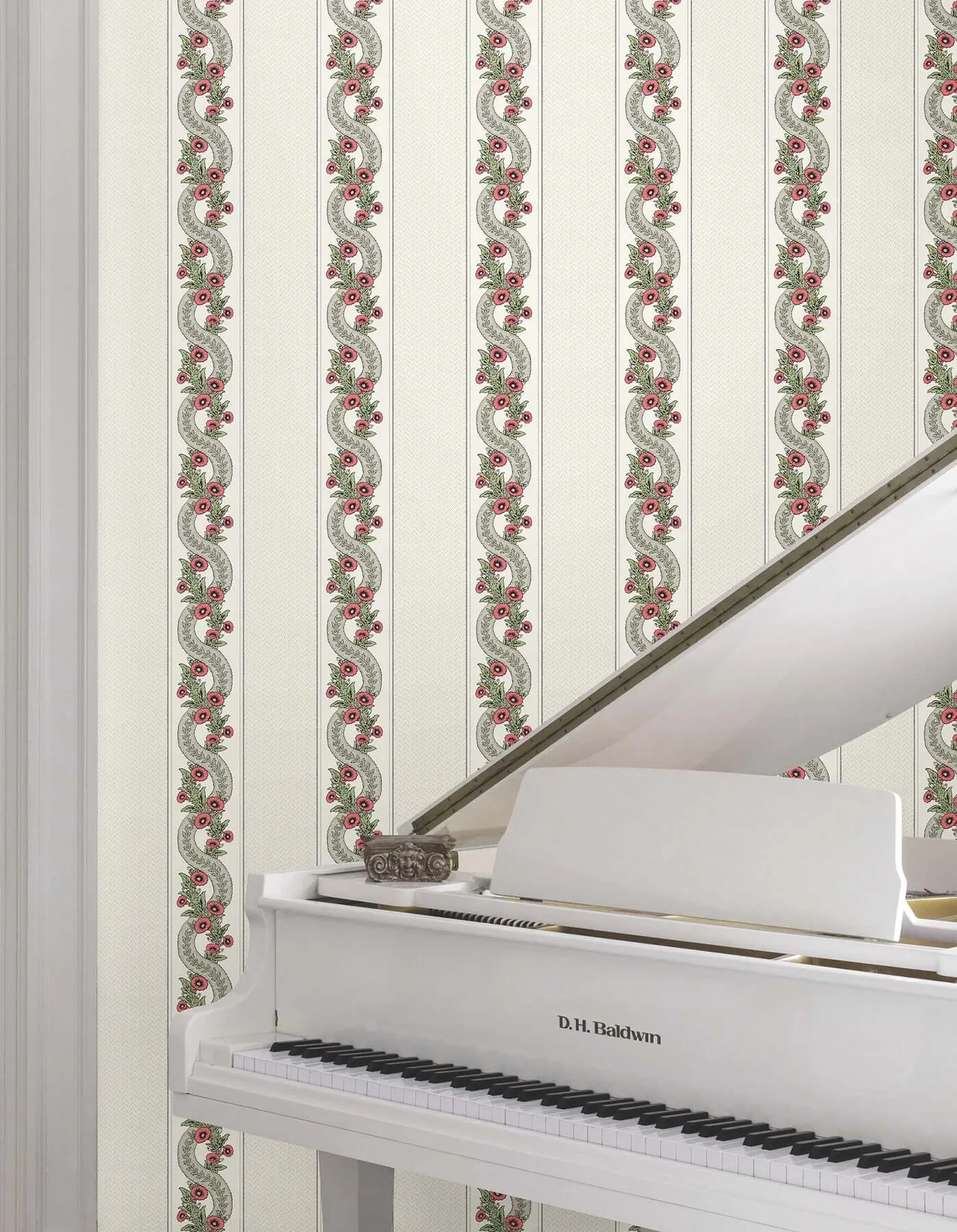 Ronald Redding Abbey's Garland - Red & Green Wallpaper | Buy Online Ronald Redding Abbey's Garland wallpaper, color Red & Green, SKU MX9693