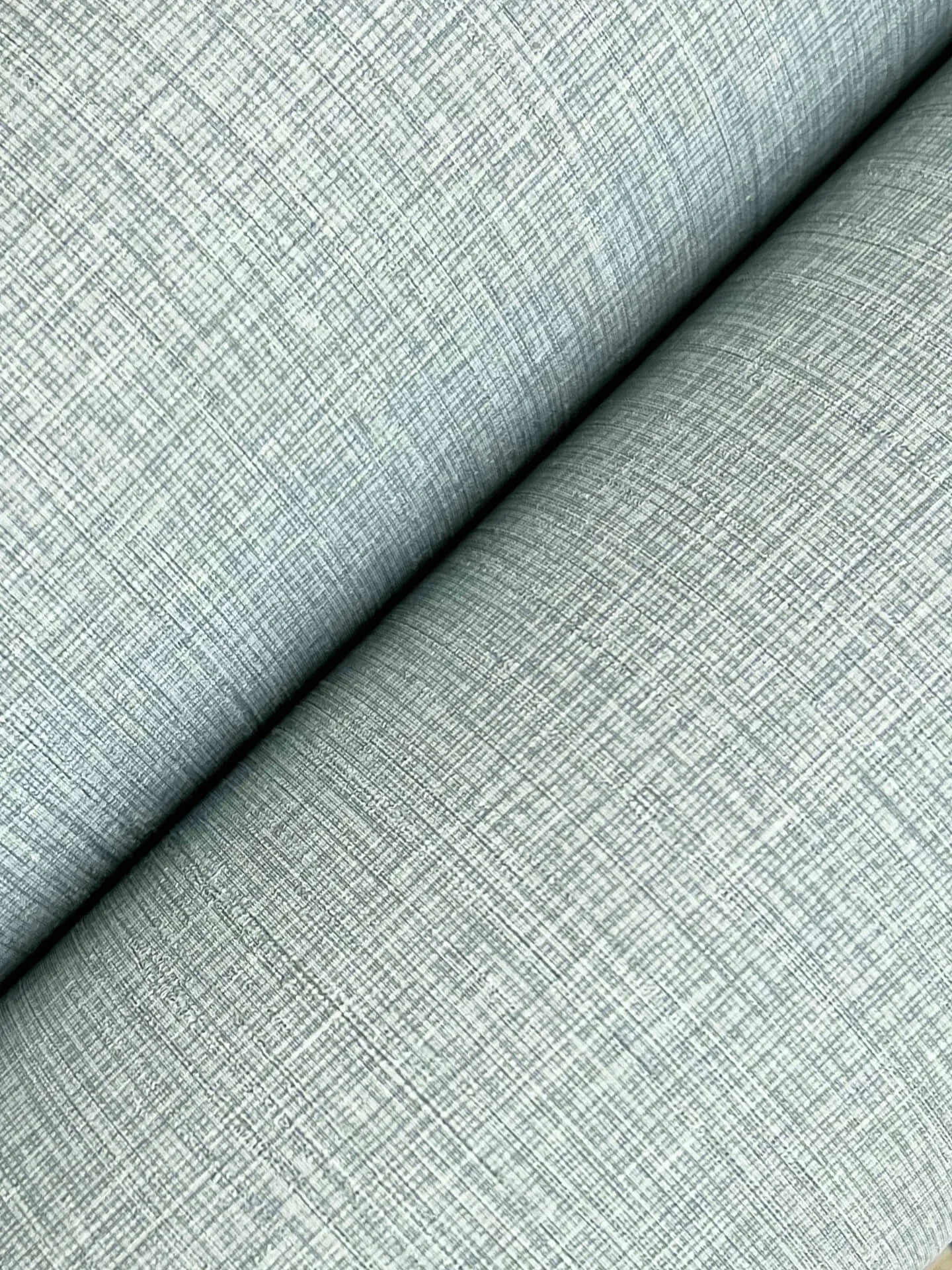 Ronald Redding Amari - Airy Wallpaper | Buy Online Ronald Redding Amari wallpaper, color Airy, SKU GT4598N