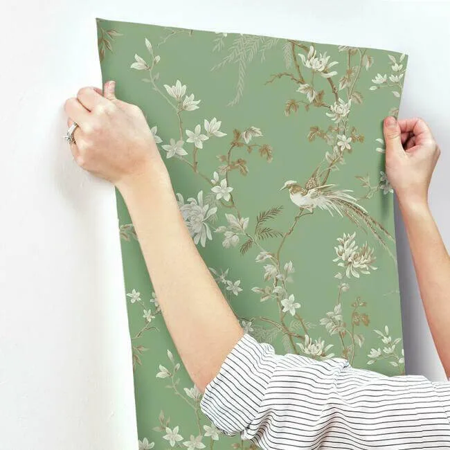 Ronald Redding Bird & Blossom Chinoserie - Green Wallpaper | Buy Online Ronald Redding Bird & Blossom Chinoserie wallpaper, color Green, SKU KT2175