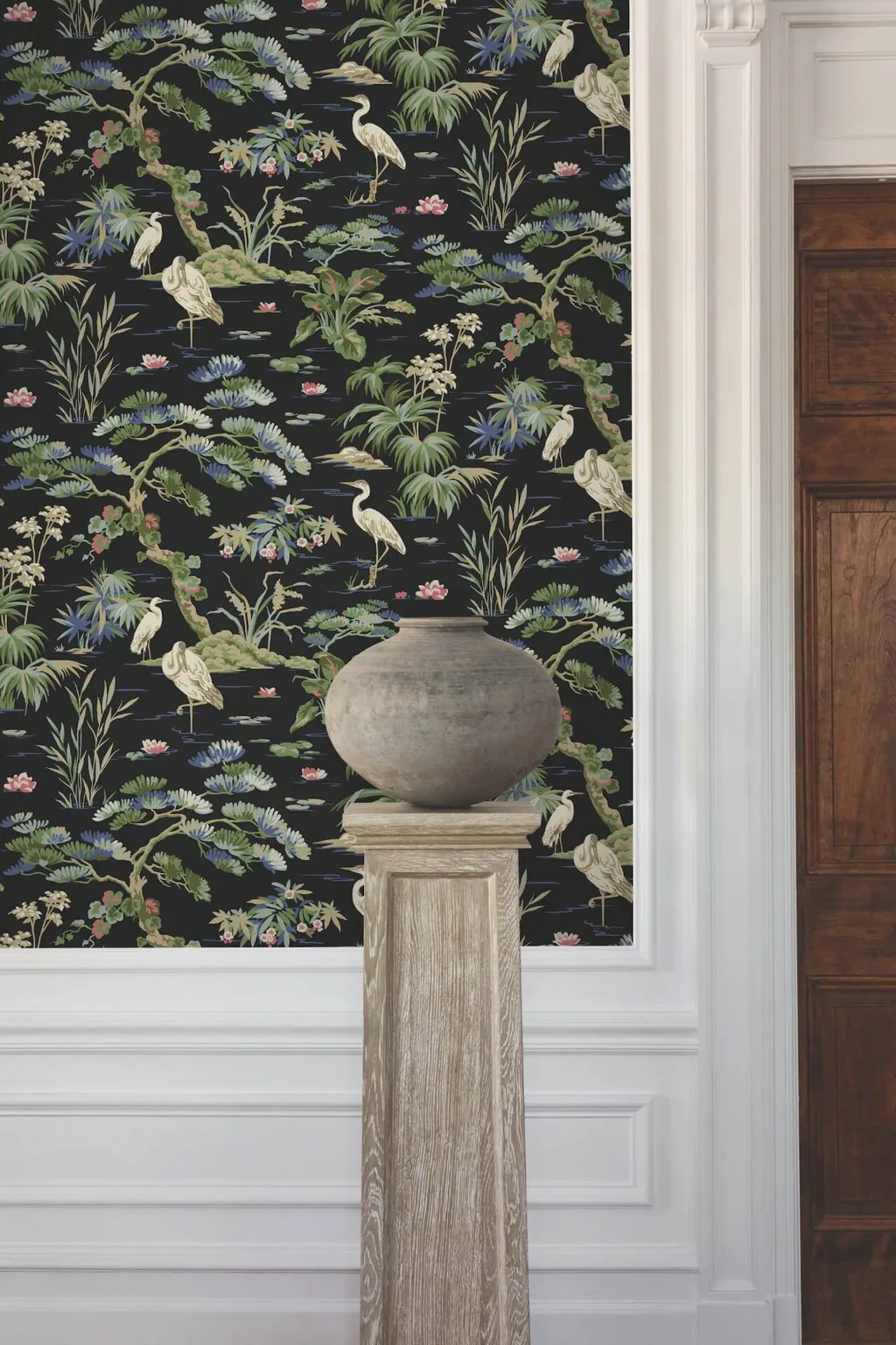 Ronald Redding Bridgewater wallpaper, color Black, SKU GT4535