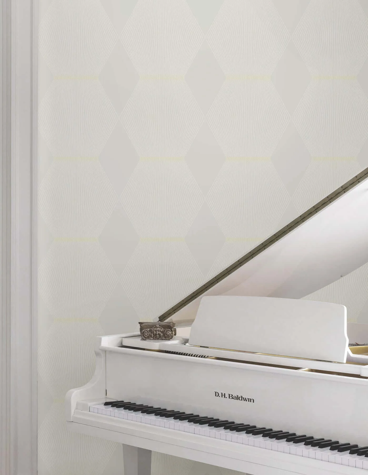 Ronald Redding Diamond Legacy wallpaper, color Soft Grey, SKU MX9633
