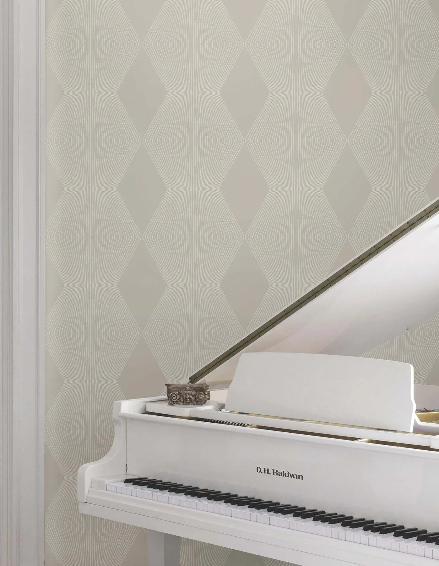 Ronald Redding Diamond Legacy - Taupe Wallpaper | Buy Online Ronald Redding Diamond Legacy wallpaper, color Taupe, SKU MX9632