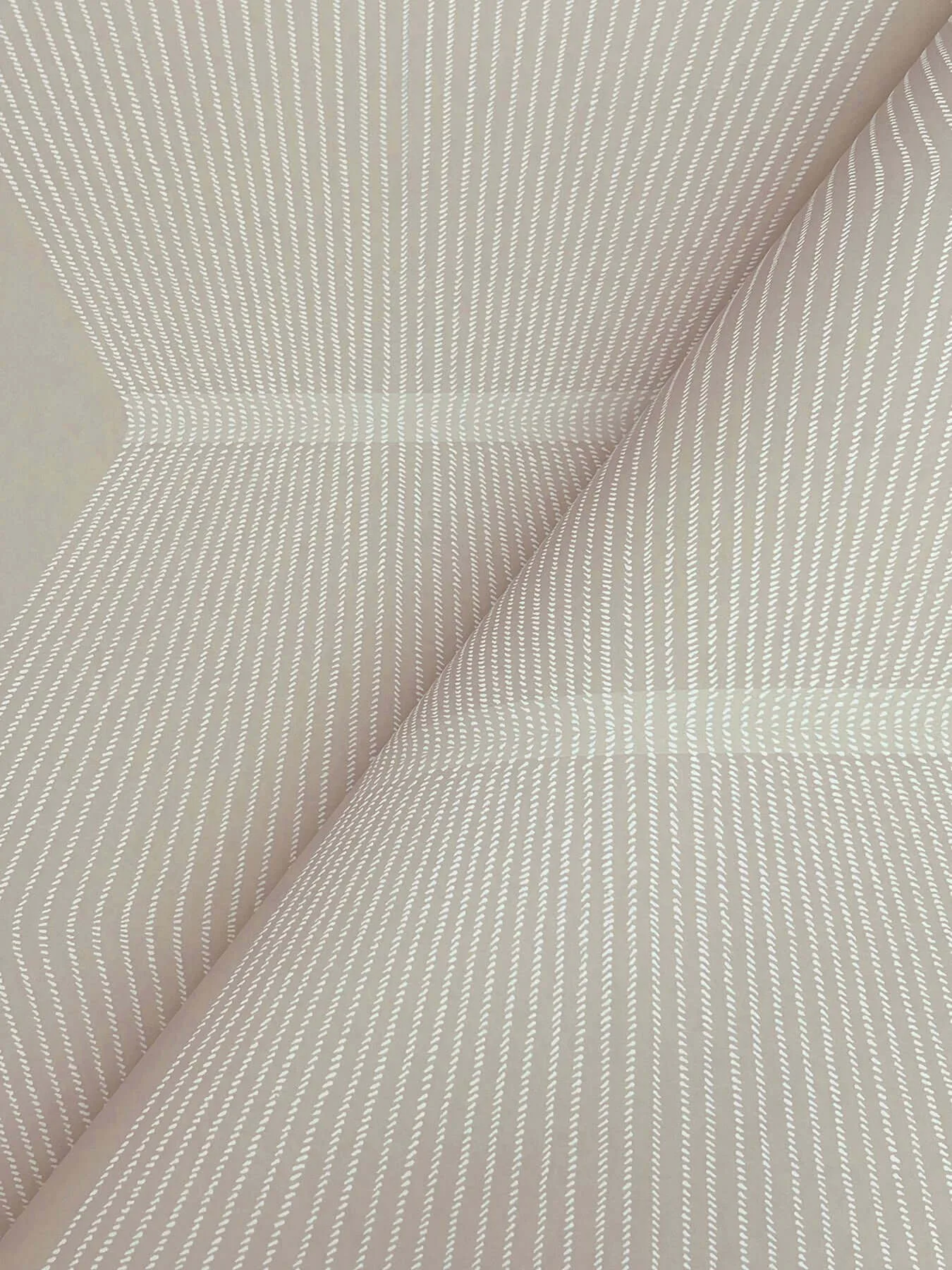 Ronald Redding Diamond Legacy - Taupe Wallpaper | Buy Online Ronald Redding Diamond Legacy wallpaper, color Taupe, SKU MX9632