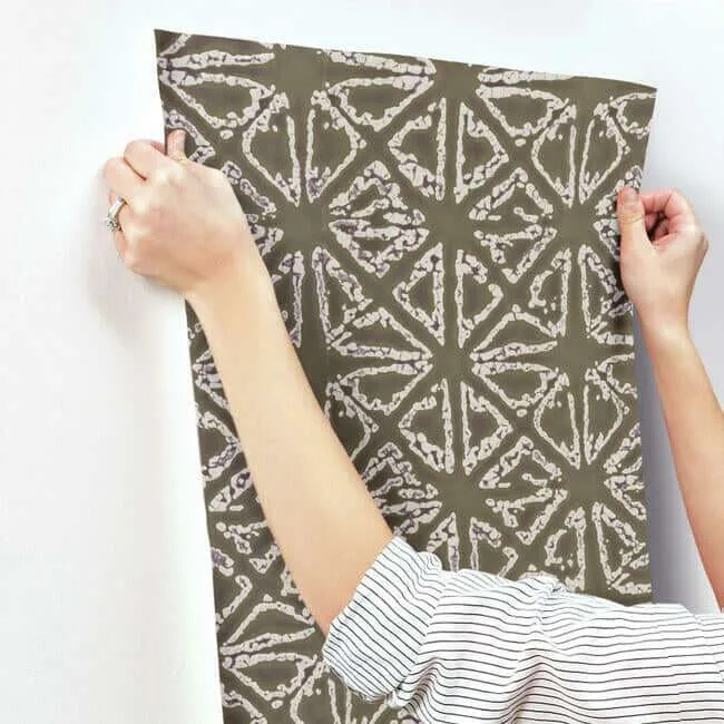 Ronald Redding Empire Diamond - Grey Wallpaper | Buy Online Ronald Redding Empire Diamond wallpaper, color Grey, SKU KT2111