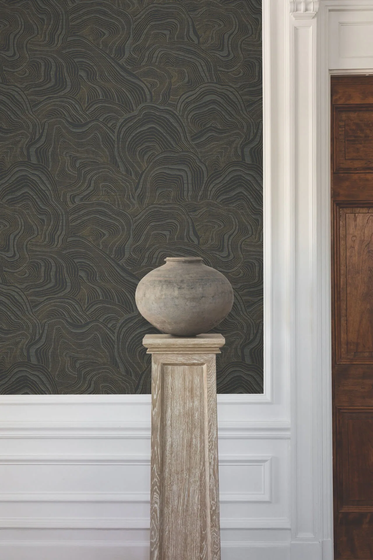 Ronald Redding Geodes wallpaper, color Black, SKU KT2162