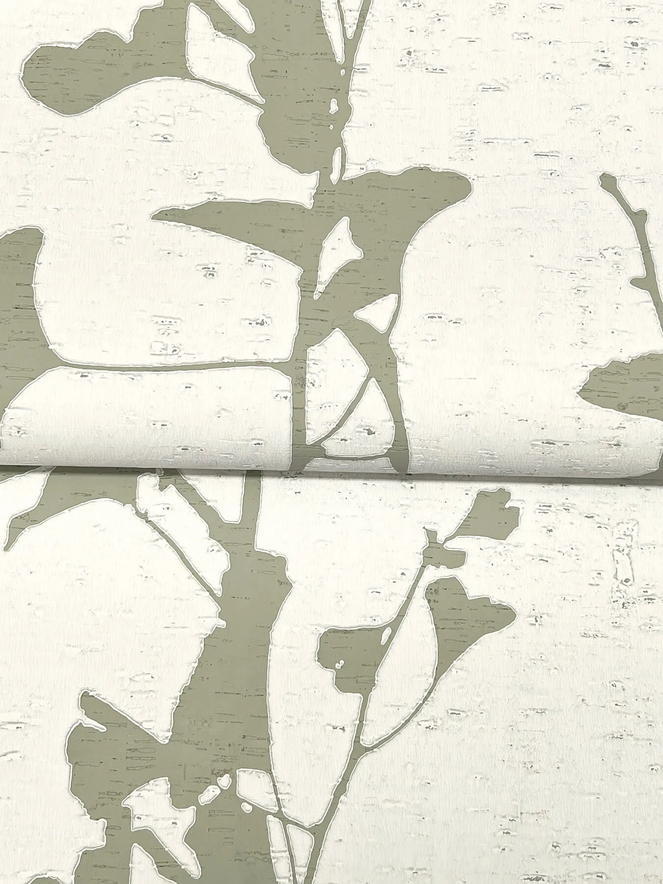 Ronald Redding Ginkgo Silhouette - Sage Wallpaper | Buy Online Ronald Redding Ginkgo Silhouette wallpaper, color Sage, SKU VR1510