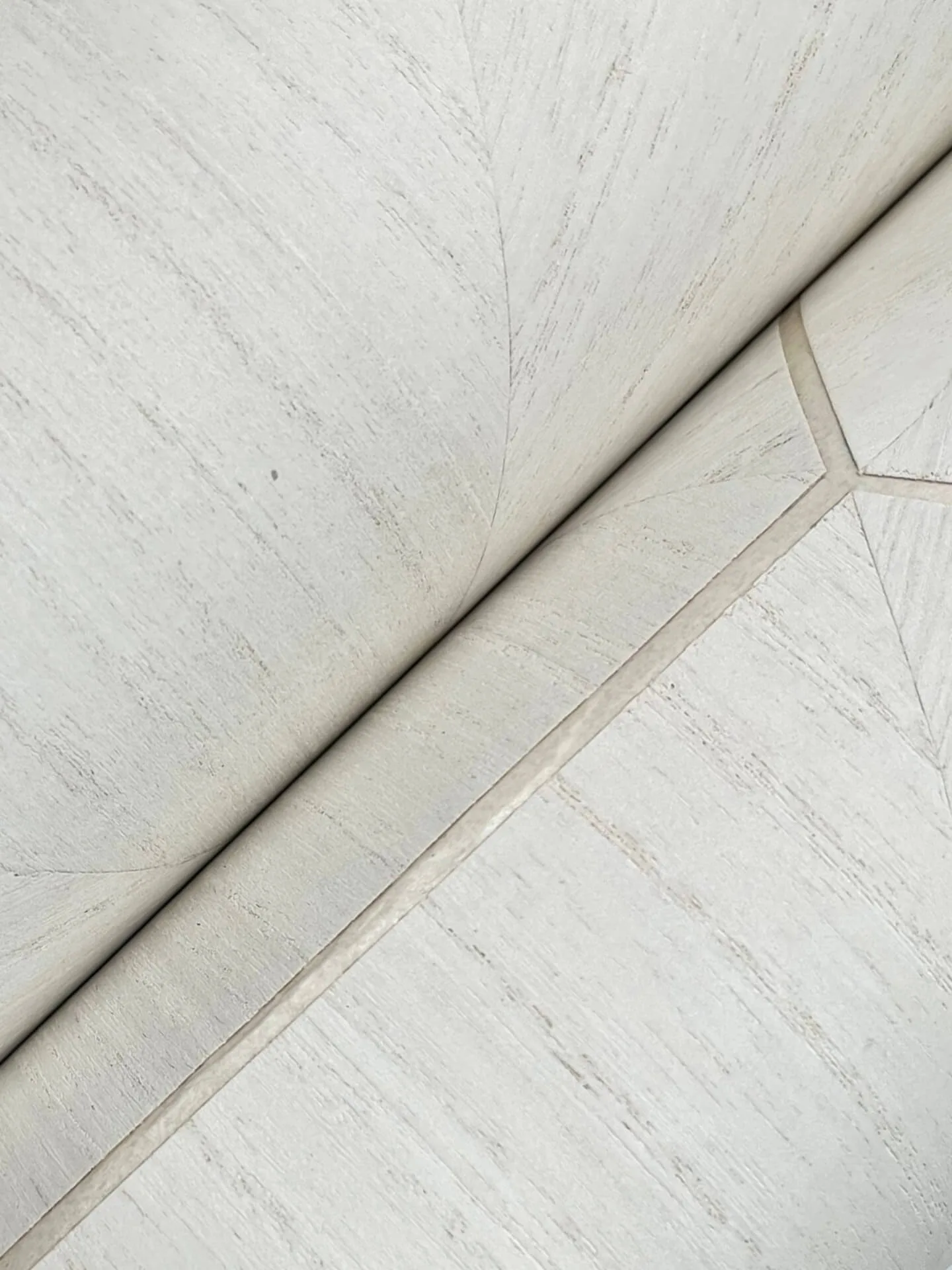 Ronald Redding Hexagram Wood Veneer wallpaper, color Ivory, SKU HO2101GV